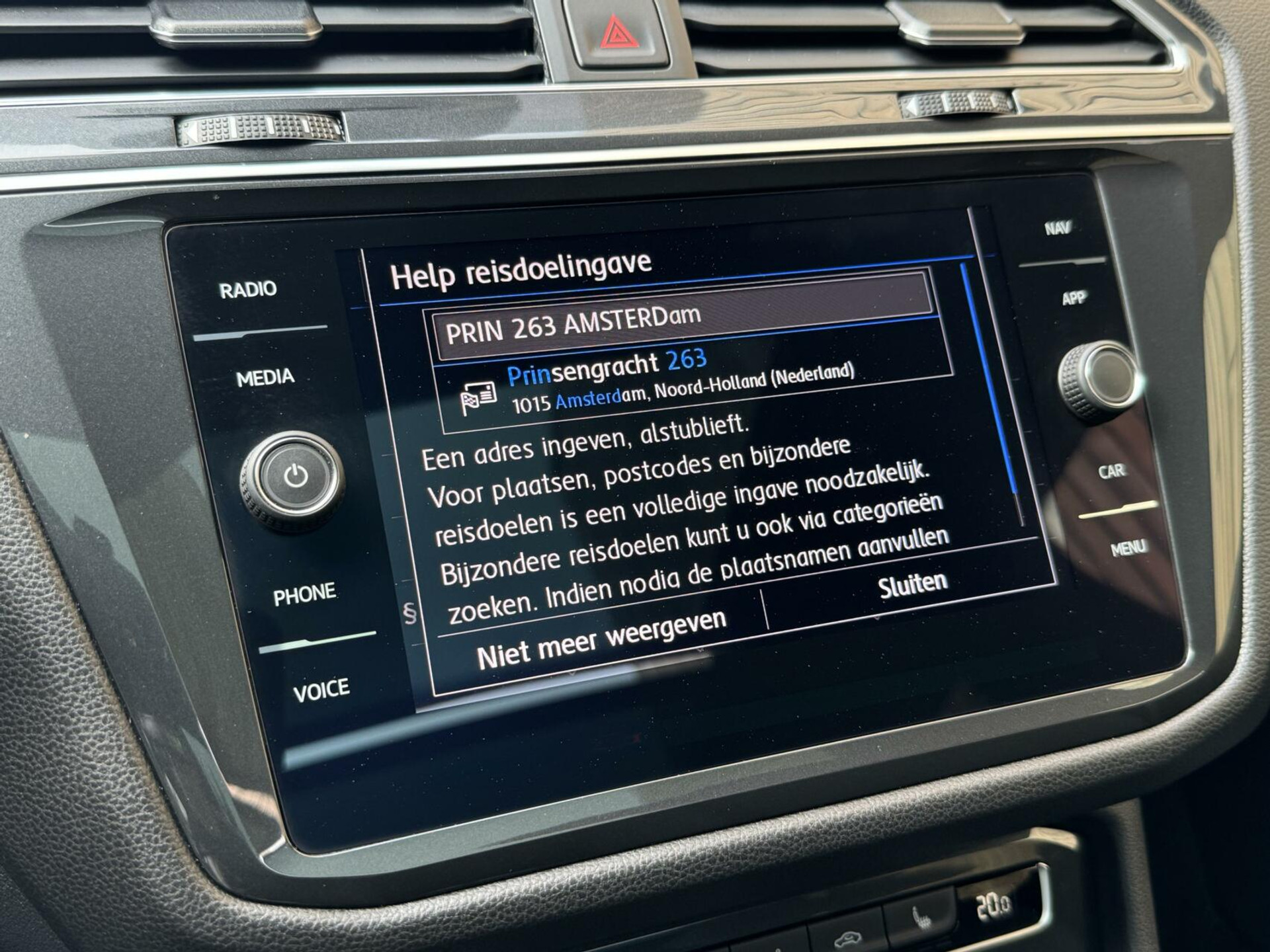 Volkswagen Tiguan Allspace 1.5 TSI R-line DSG | Panoramadak | Apple CarPlay | Navigatiesysteem | 19 inch velgen | Parkeersensoren voor en achter | Achteruitrijcamera 40045955-13.jpg | Timcars.nl