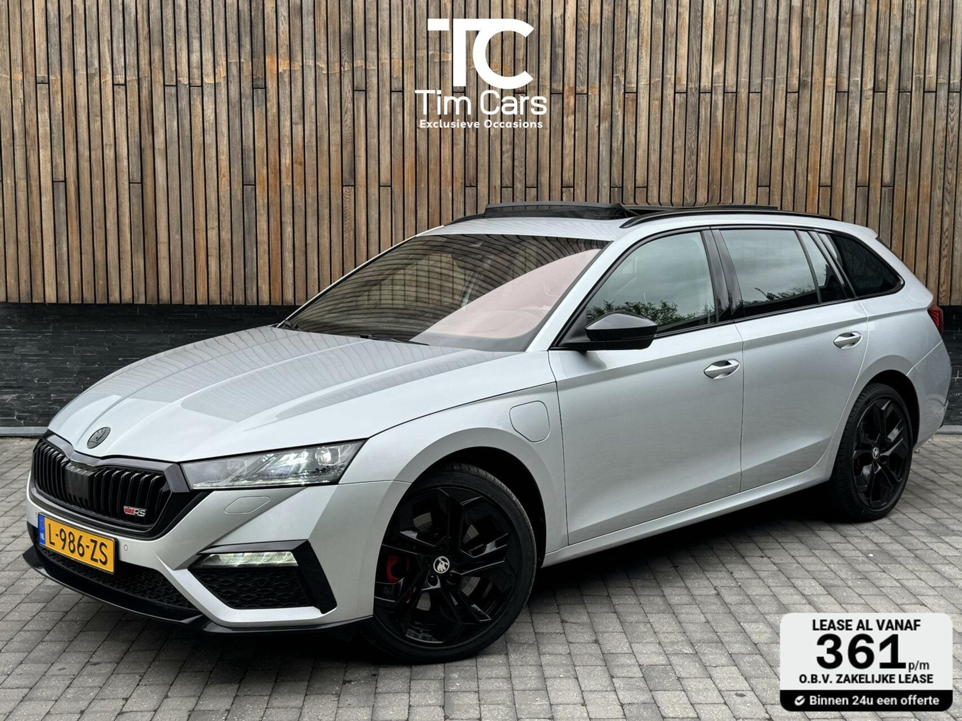 Škoda Octavia Combi 1.4 TSI RS iV PHEV Panoramadak | Head-up display | Achteruitrijcamera | Matrix LED | Stoel en stuurverwarming | Cruise con 41278556-0.jpg | Timcars.nl
