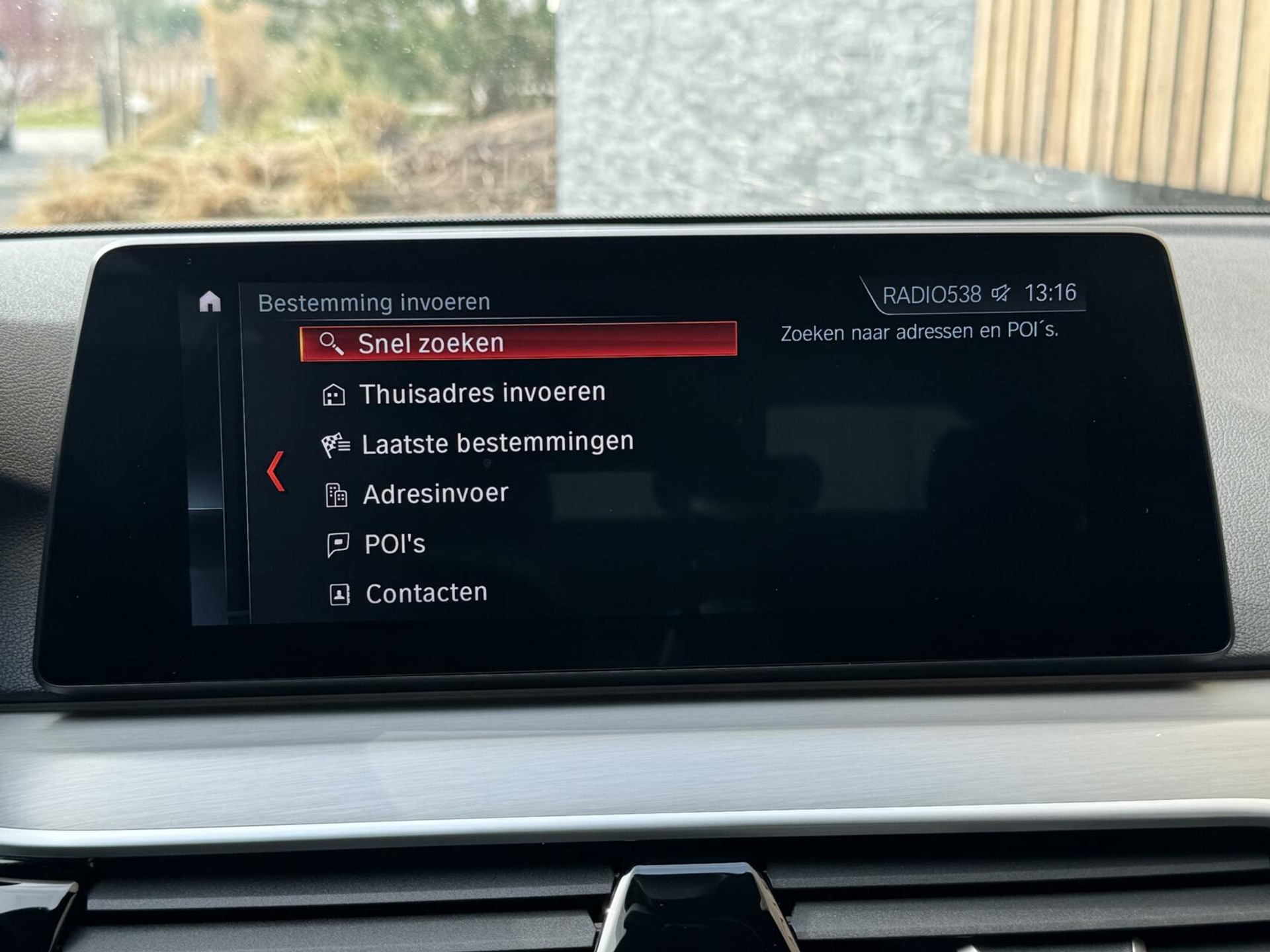 BMW 5 Serie Touring 520i Automaat M-sport | 20 inch lichtmetalen velgen | Navigatie proffesional | Sportstoelen | Stoelverwarming voor | Climate control | Cruise control | Parkeersensoren voor en achter 43770682-14.jpg | Timcars.nl