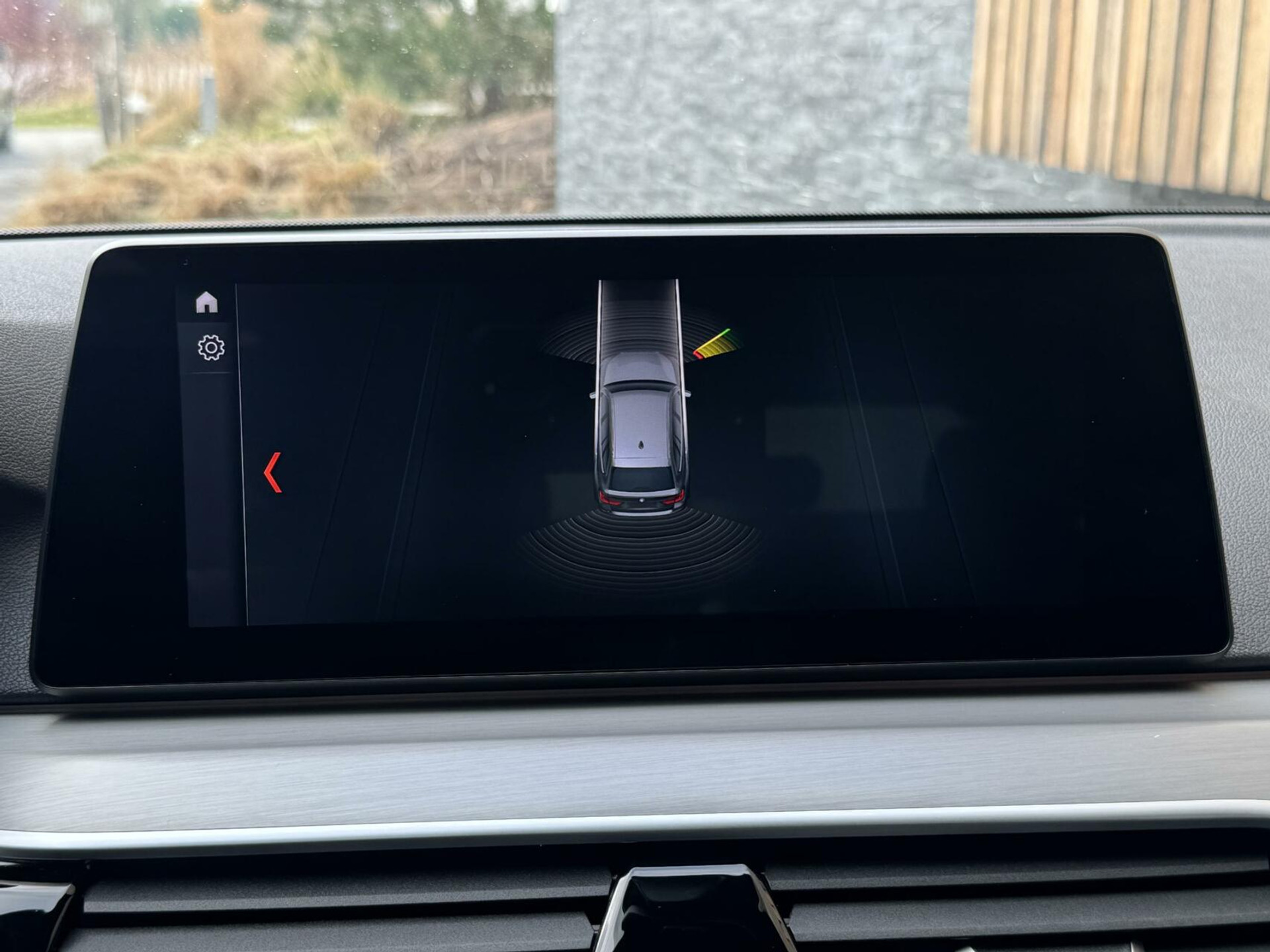 BMW 5 Serie Touring 520i Automaat M-sport | 20 inch lichtmetalen velgen | Navigatie proffesional | Sportstoelen | Stoelverwarming voor | Climate control | Cruise control | Parkeersensoren voor en achter 43770682-31.jpg | Timcars.nl