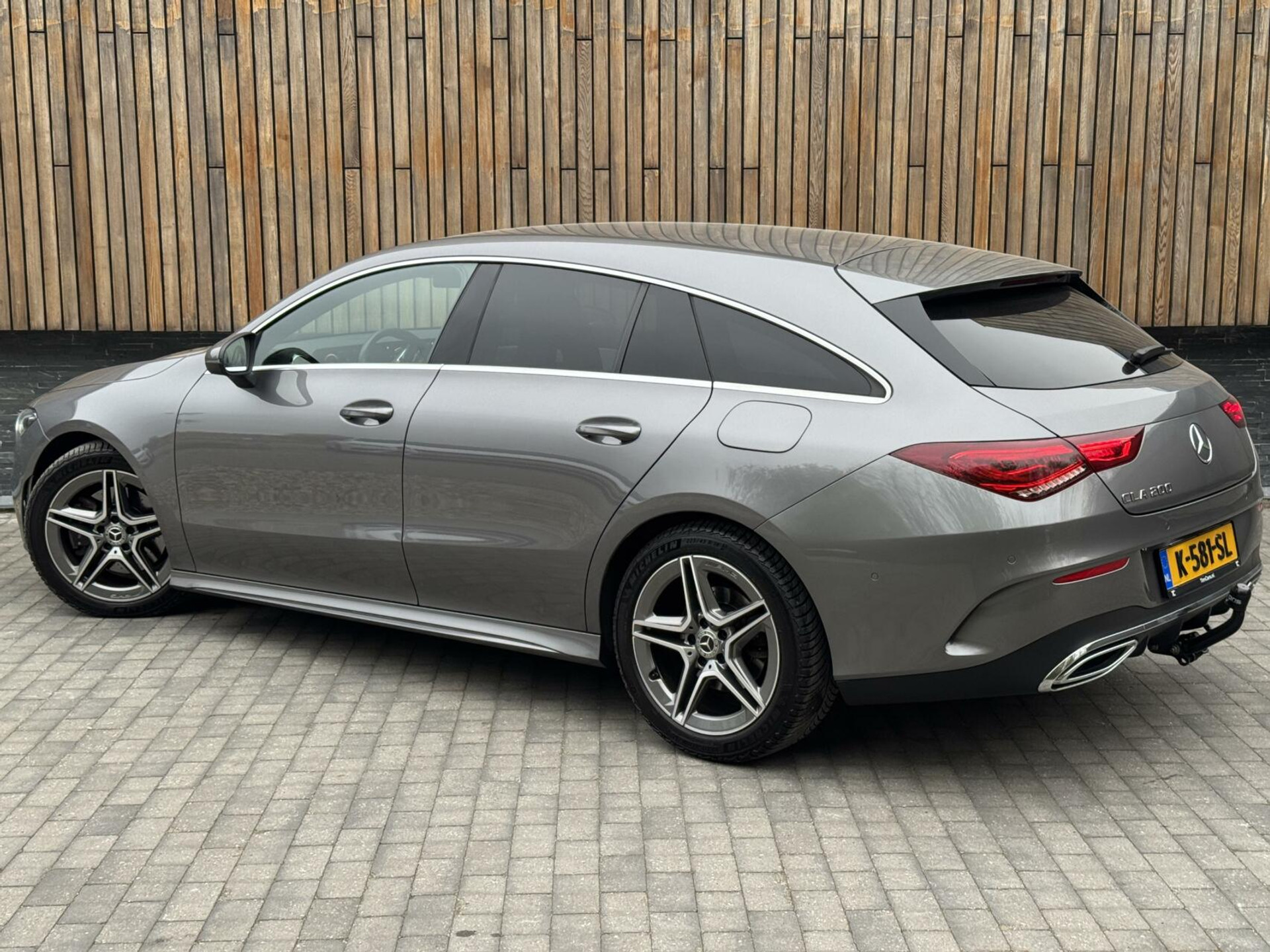 Mercedes-Benz CLA Shooting Brake 200 AMG-line Automaat | LED | Apple CarPlay | Navigatiesysteem | DAB | Getint glas | Digitale cockpit | Trekhaak | Parkeersensoren voor en achter | Achteruitrijcamera 43823139-32.jpg | Timcars.nl