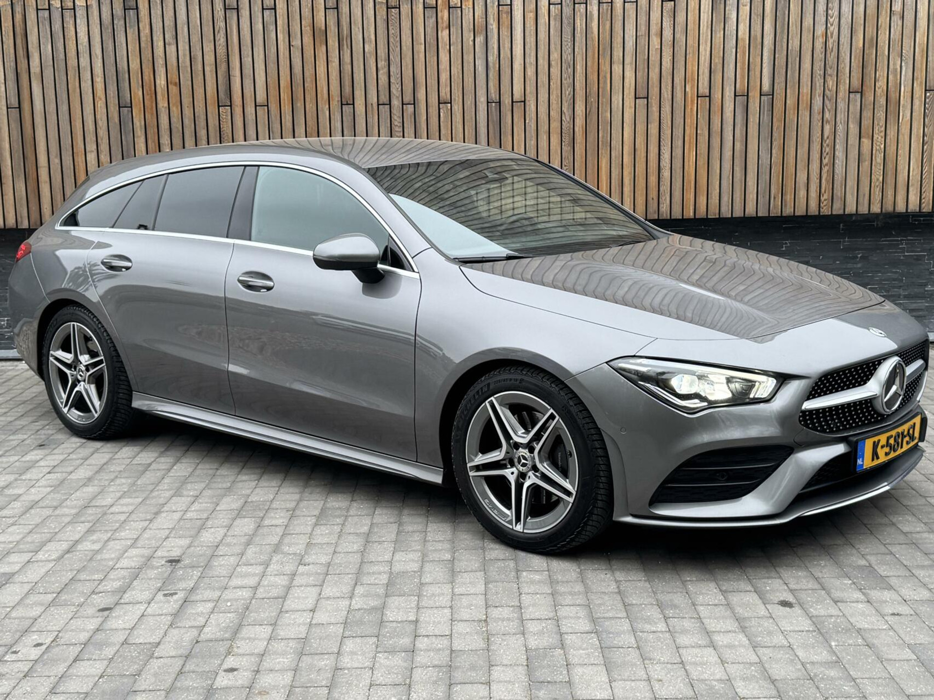 Mercedes-Benz CLA Shooting Brake 200 AMG-line Automaat | LED | Apple CarPlay | Navigatiesysteem | DAB | Getint glas | Digitale cockpit | Trekhaak | Parkeersensoren voor en achter | Achteruitrijcamera 43823139-34.jpg | Timcars.nl