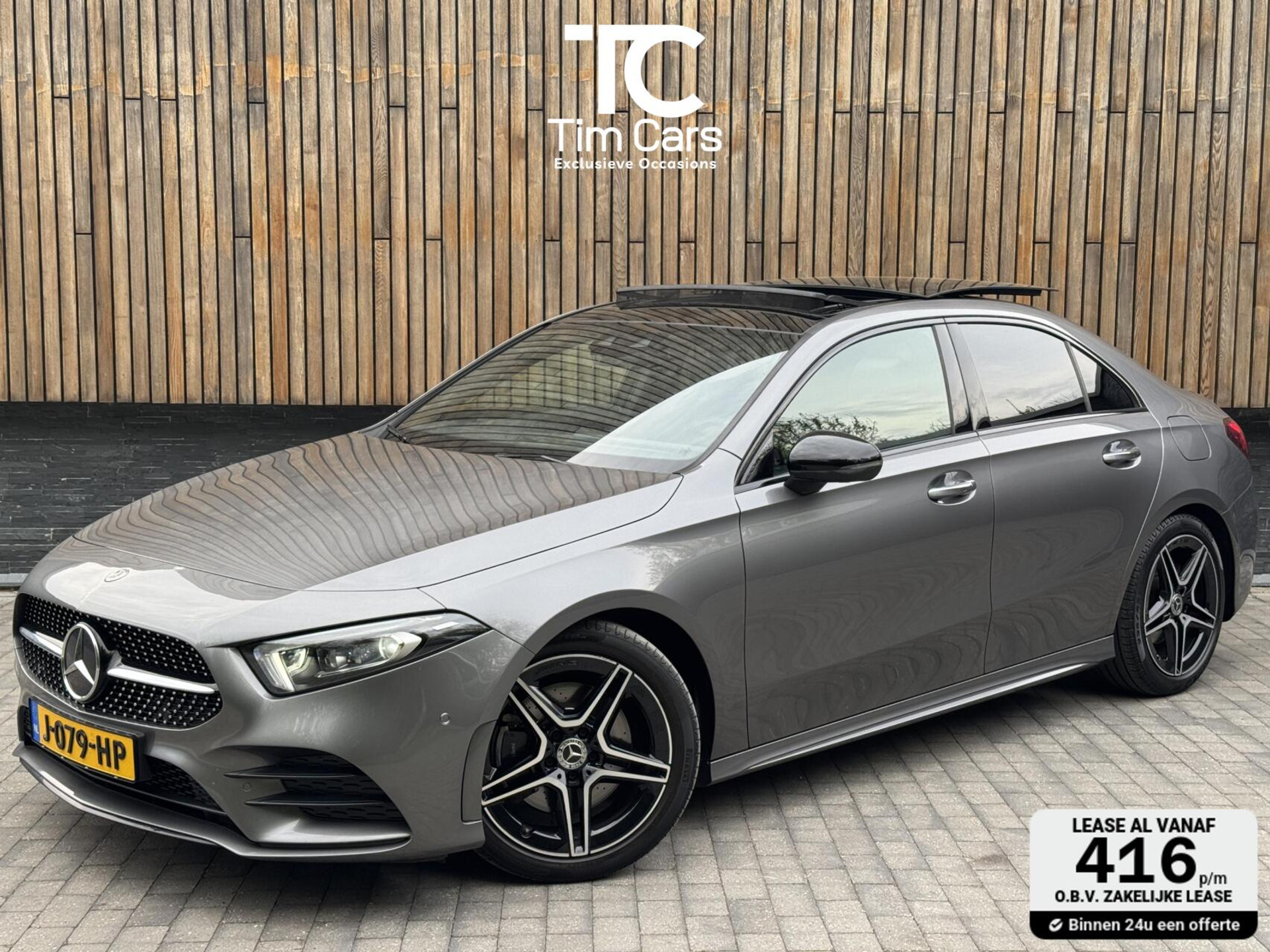 Mercedes-Benz A-Klasse 220 AMG 190pk Automaat | Panoramadak | LED Matrix verlichting | Sfeerverlichting | Night Pakket | Sportstoelen elektrisch verstelbaar | Draadloze telefoonlader | Parkeersensoren voor en achter | Achteruitrijcamera 44320586-0.jpg | Timcars.nl