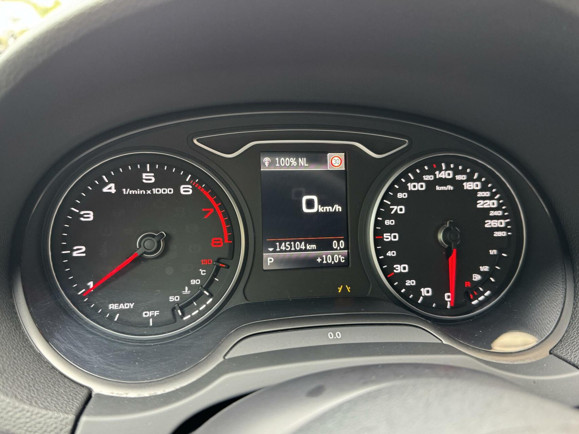 Audi A3 Sportback 1.5 TFSI CoD Sport S Line Edition Automaat | Apple CarPlay | Adaptieve cruise control | Lane assist | Bang&Olufsen audio | 18 inch lichtmetalen velgen | Getint glas | Parkeersensoren voor en achter 44359946-4.jpg | Timcars.nl