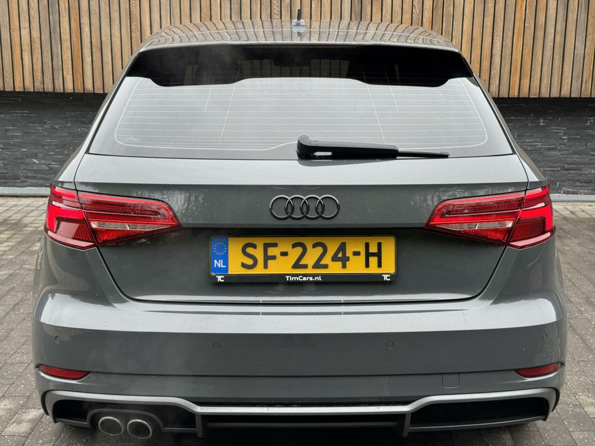 Audi A3 Sportback 1.5 TFSI CoD Sport S Line Edition Automaat | Apple CarPlay | Adaptieve cruise control | Lane assist | Bang&Olufsen audio | 18 inch lichtmetalen velgen | Getint glas | Parkeersensoren voor en achter 44359946-47.jpg | Timcars.nl