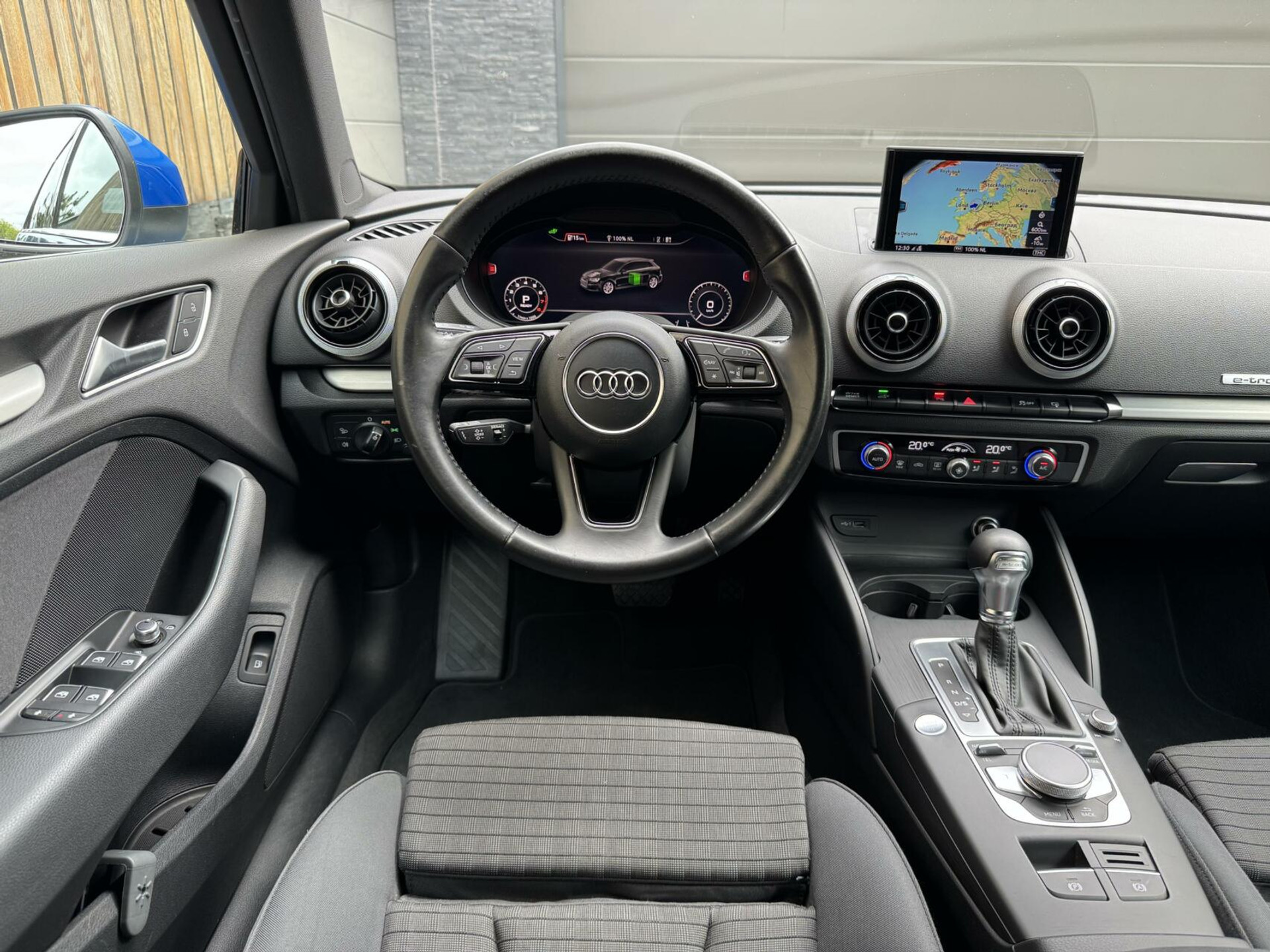 Audi A3 Sportback 1.4 e-tron Lease Edition Automaat | LED koplampen | Trekhaak uitklapbaar | Dynamische knipperlichten | Climate control | Cruise control adaptief | Lane assist | Parkeersensoren voor en achter 44400727-31.jpg | Timcars.nl