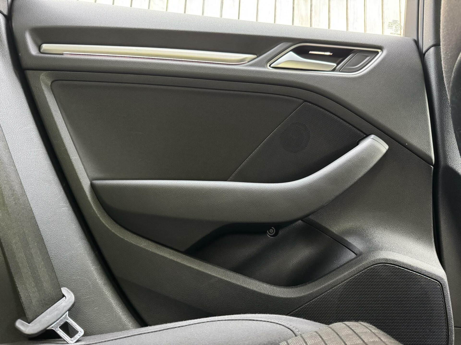 Audi A3 Sportback 1.4 e-tron Lease Edition Automaat | LED koplampen | Trekhaak uitklapbaar | Dynamische knipperlichten | Climate control | Cruise control adaptief | Lane assist | Parkeersensoren voor en achter 44400727-40.jpg | Timcars.nl