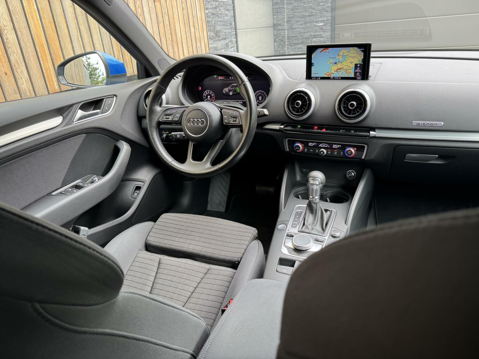 Audi A3 Sportback 1.4 e-tron Lease Edition Automaat | LED koplampen | Trekhaak uitklapbaar | Dynamische knipperlichten | Climate control | Cruise control adaptief | Lane assist | Parkeersensoren voor en achter 44400727-48.jpg | Timcars.nl