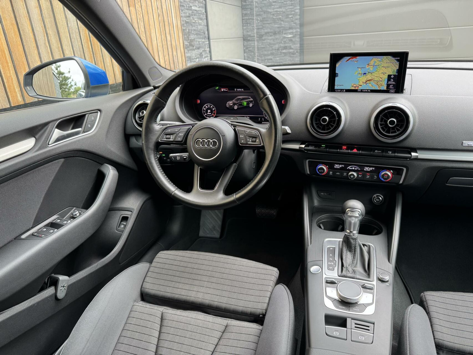 Audi A3 Sportback 1.4 e-tron Lease Edition Automaat | LED koplampen | Trekhaak uitklapbaar | Dynamische knipperlichten | Climate control | Cruise control adaptief | Lane assist | Parkeersensoren voor en achter 44400727-5.jpg | Timcars.nl