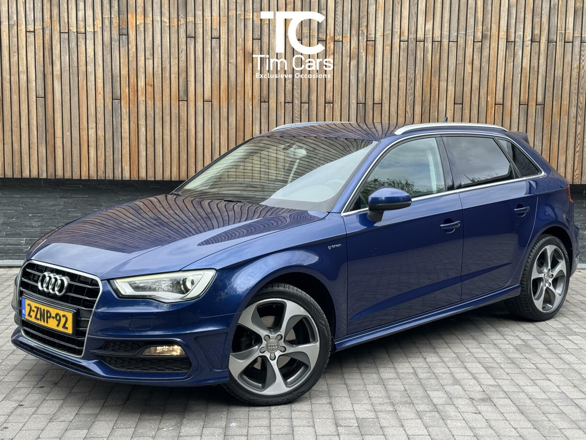 Audi A3 Sportback 1.4 TFSI Ambition Pro Line g-tron Automaat | Stoelverwarming | MMI+ navigatiesysteem | Dakrails | Climate control | Sp 44400728-0.jpg | Timcars.nl