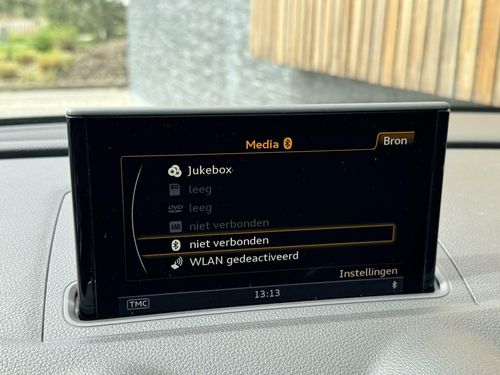 Audi A3 Sportback 1.4 TFSI Ambition Pro Line g-tron Automaat | Stoelverwarming | MMI+ navigatiesysteem | Dakrails | Climate control | Sportstoelen | Bi-Xenon koplampen | Parkeersensoren achter 44400728-16.jpg | Timcars.nl