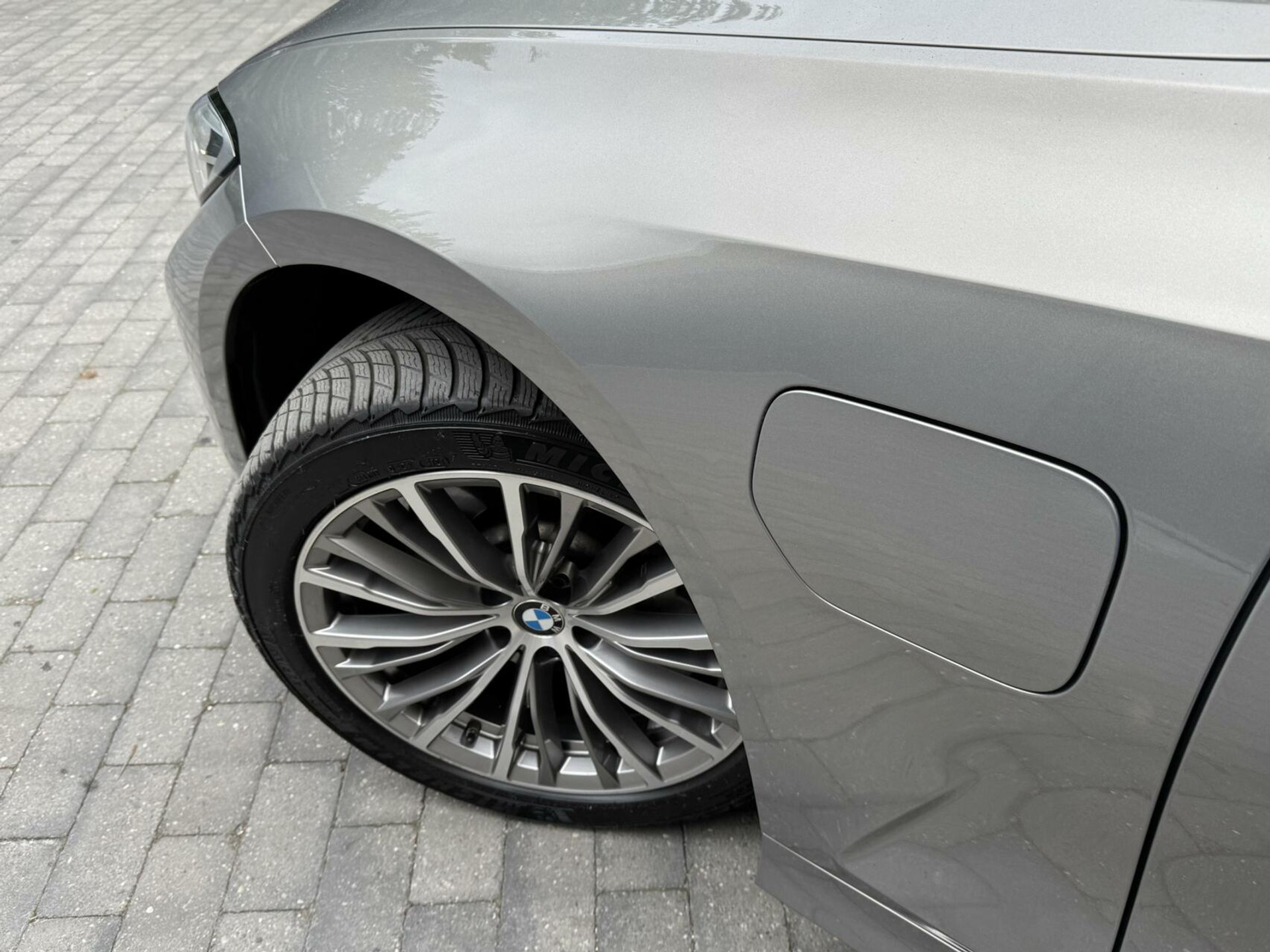 BMW 3 Serie Touring 330e Automaat | Leer | Adaptieve cruise control | DAB radio | Getint glas | LED verlichting | Stoelverwarming | Audio installatie | Apple CarPlay | Parkeersensoren voor en achter 44761105-63.jpg | Timcars.nl