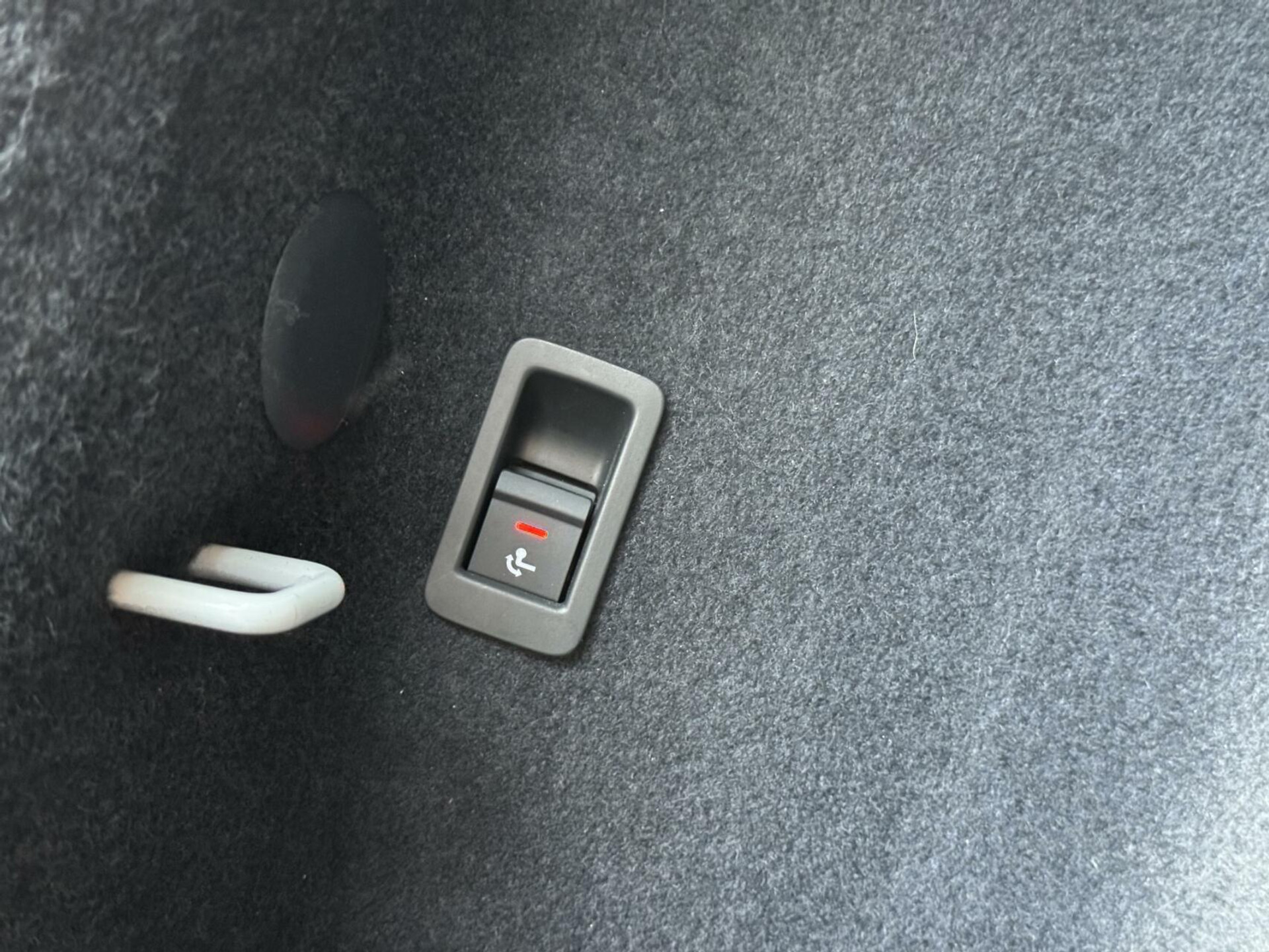 Audi Q3 35 TFSI Pro Line Automaat 150pk | Climate control | Cruise control | Apple CarPlay | Trekhaak uitklapbaar | Sportstoelen | LED verlichting | Zwart optiek pakket | Parkeersensoren achter 44761223-41.jpg | Timcars.nl