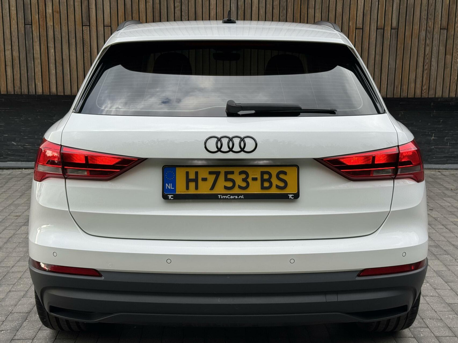 Audi Q3 35 TFSI Pro Line Automaat 150pk | Climate control | Cruise control | Apple CarPlay | Trekhaak uitklapbaar | Sportstoelen | LED verlichting | Zwart optiek pakket | Parkeersensoren achter 44761223-53.jpg | Timcars.nl