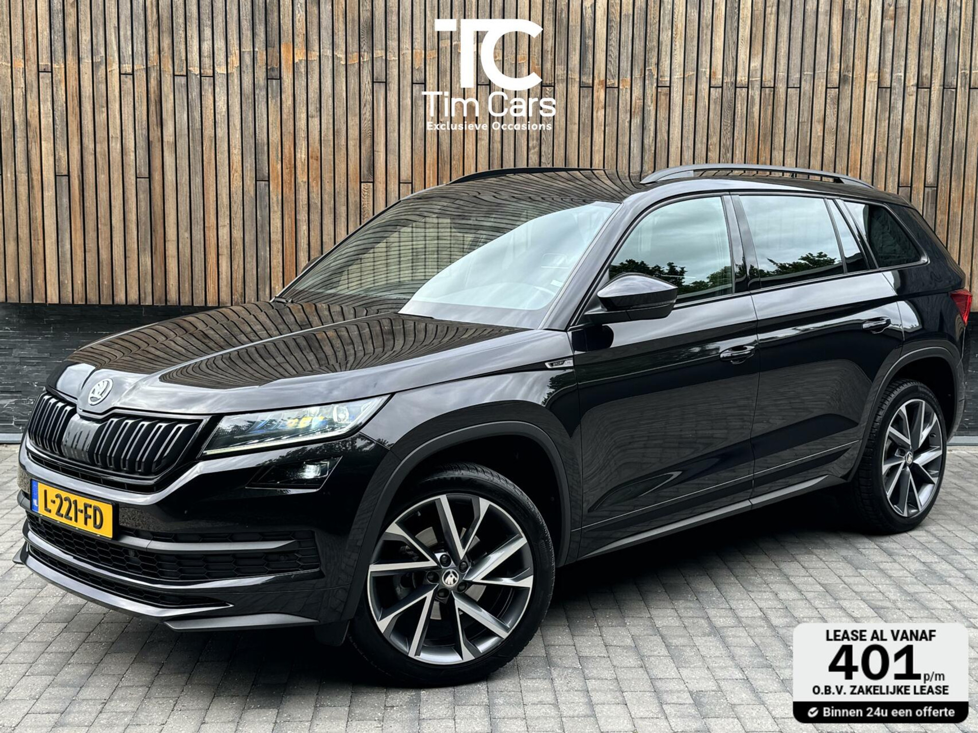Škoda Kodiaq 1.5 TSI Sportline Automaat | Trekhaak uitklapbaar | Navigatiesysteem | Stoelverwarming | Stuurverwarming | Getint glas | Cruise 45444219-0.jpg | Timcars.nl