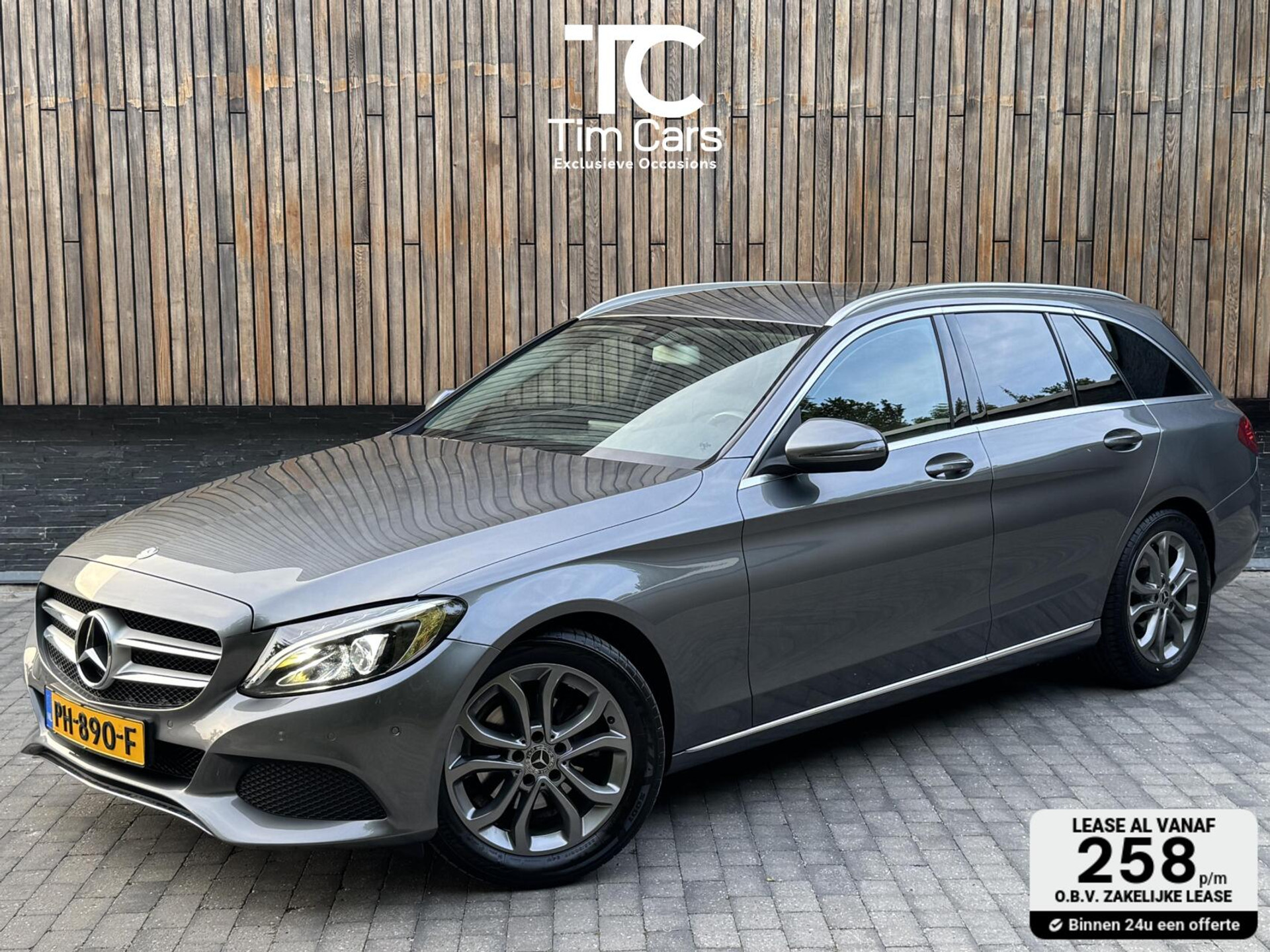 Mercedes-Benz C-Klasse Estate 180 Business Automaat Navigatiesysteem | Trekhaak | LED verlichting | Climate control | Cruise control | Getint glas | 17 inch lichtmetalen velgen | Achteruitrijcamera | Parkeersensoren voor achter 45666873-0.jpg | Timcars.nl