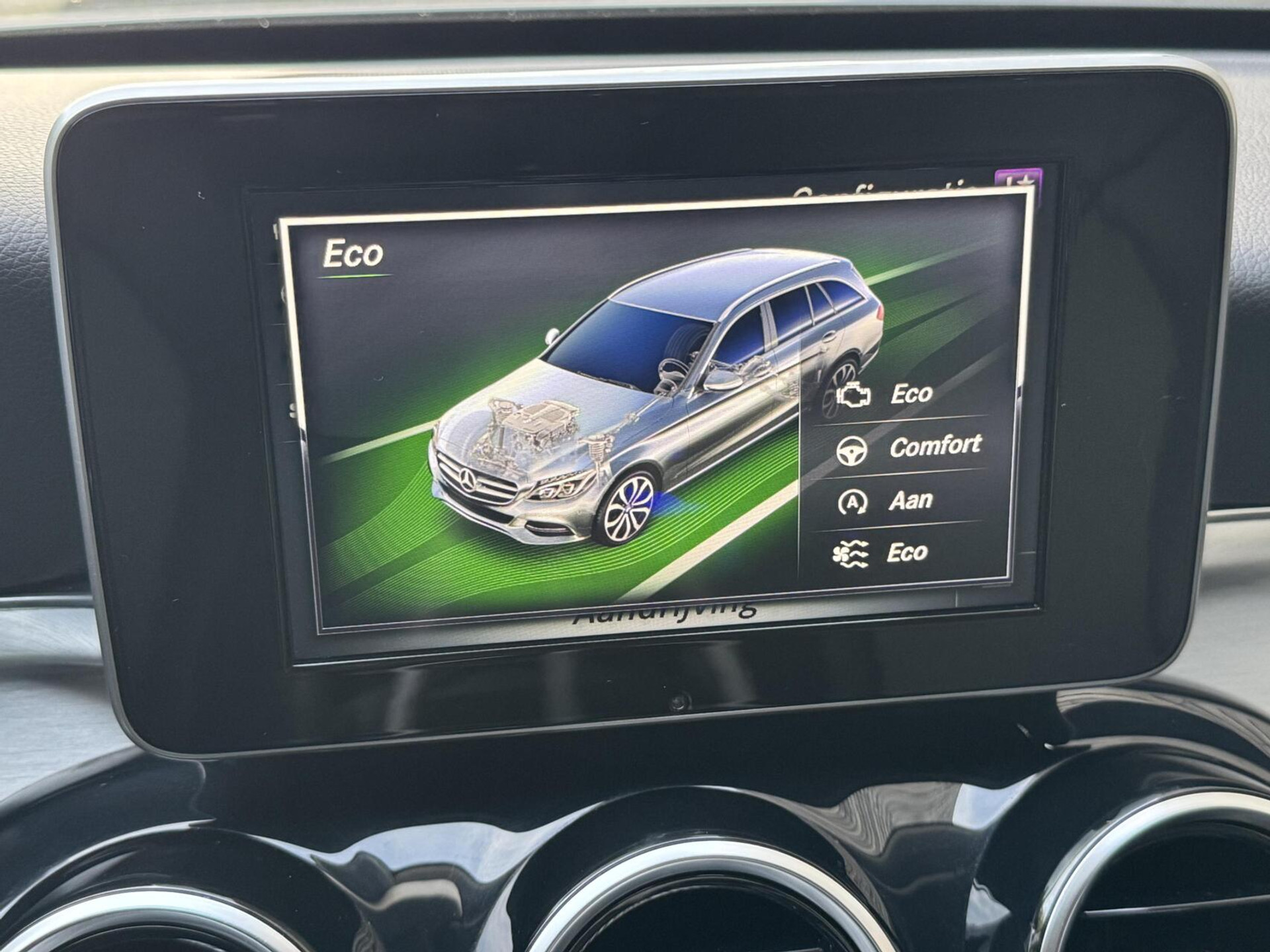 Mercedes-Benz C-Klasse Estate 180 Business Automaat Navigatiesysteem | Trekhaak | LED verlichting | Climate control | Cruise control | Getint glas | 17 inch lichtmetalen velgen | Achteruitrijcamera | Parkeersensoren voor achter 45666873-24.jpg | Timcars.nl