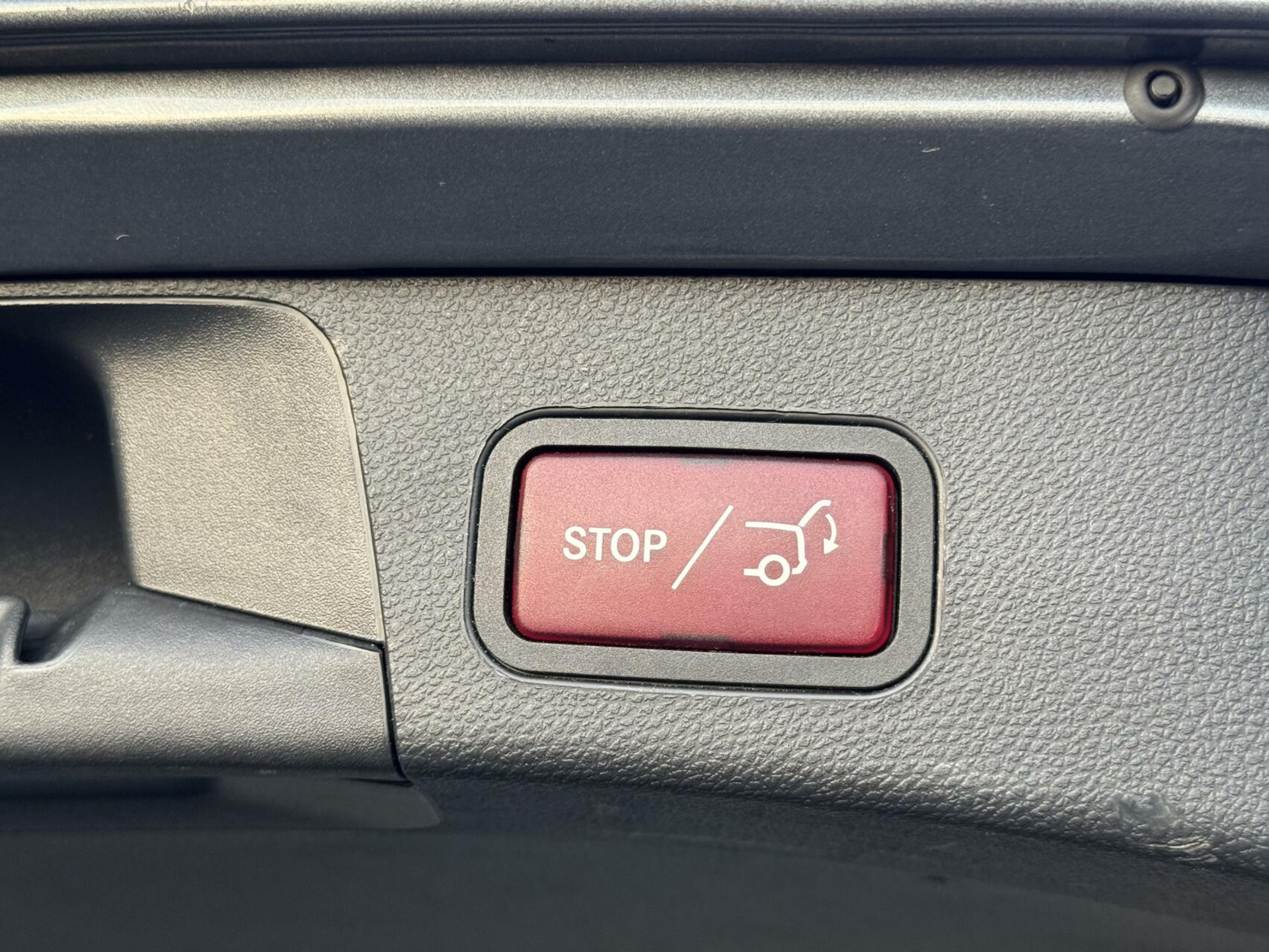 Mercedes-Benz C-Klasse Estate 180 Business Automaat Navigatiesysteem | Trekhaak | LED verlichting | Climate control | Cruise control | Getint glas | 17 inch lichtmetalen velgen | Achteruitrijcamera | Parkeersensoren voor achter 45666873-42.jpg | Timcars.nl