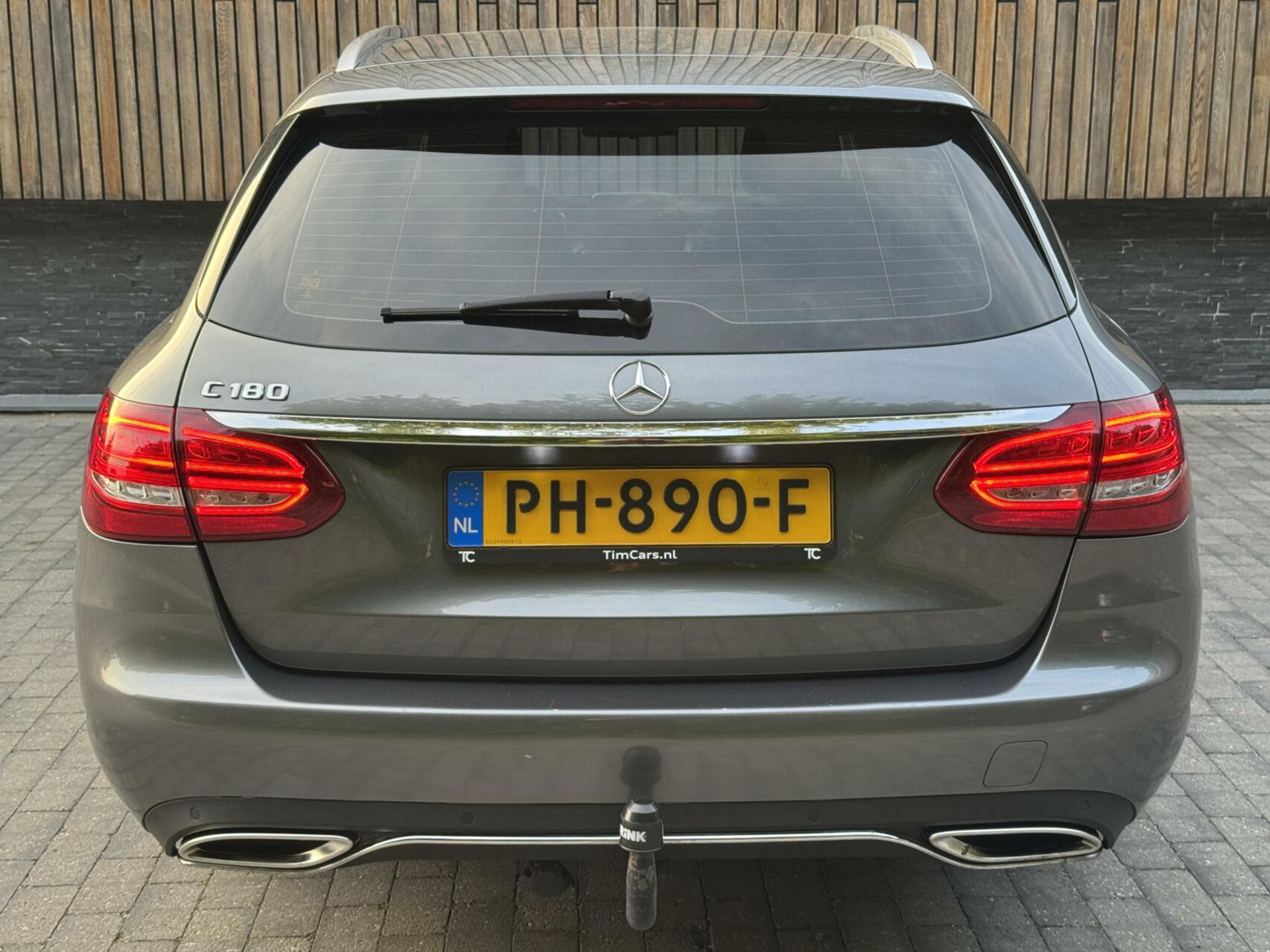 Mercedes-Benz C-Klasse Estate 180 Business Automaat Navigatiesysteem | Trekhaak | LED verlichting | Climate control | Cruise control | Getint glas | 17 inch lichtmetalen velgen | Achteruitrijcamera | Parkeersensoren voor achter 45666873-48.jpg | Timcars.nl