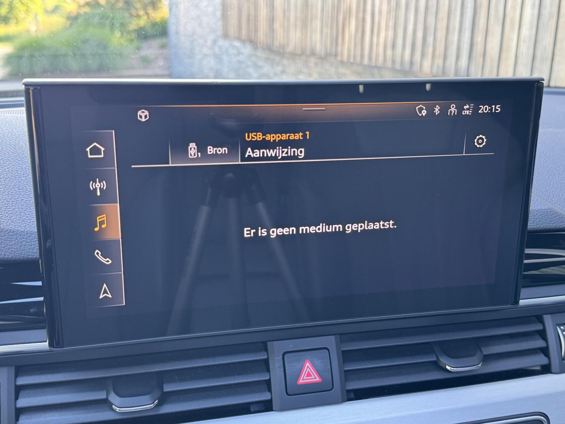 Audi A4 Avant 35 TFSI S-line Automaat | Panoramadak | Leer/alcantara bekleding | Elektrisch verstelbare bestuurdersstoel | LED verlichting | Bang&Olufsen audio | Apple CarPlay | Parkeersensoren voor en achter 45947186-20.jpg | Timcars.nl