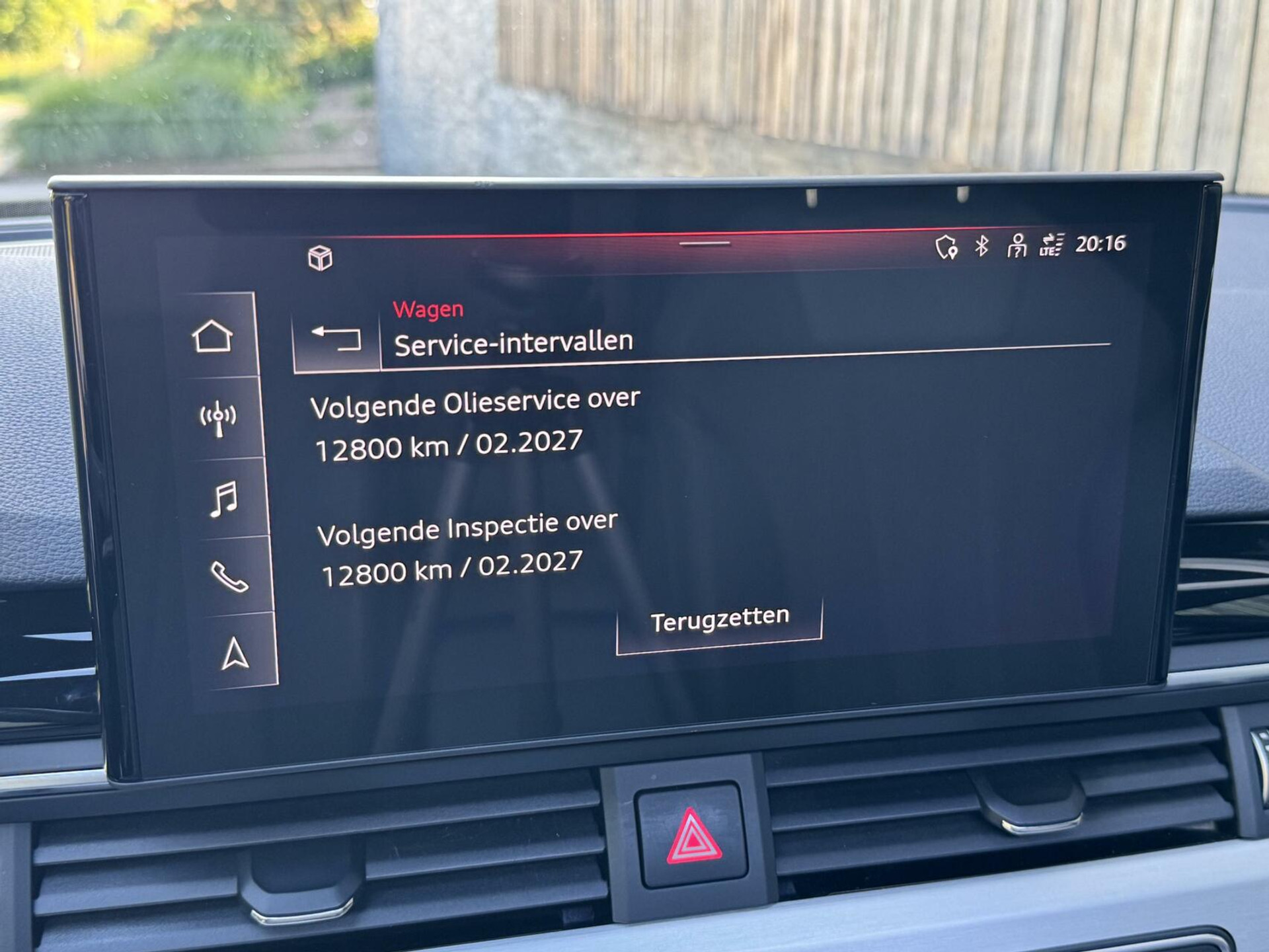 Audi A4 Avant 35 TFSI S-line Automaat | Panoramadak | Leer/alcantara bekleding | Elektrisch verstelbare bestuurdersstoel | LED verlichting | Bang&Olufsen audio | Apple CarPlay | Parkeersensoren voor en achter 45947186-29.jpg | Timcars.nl