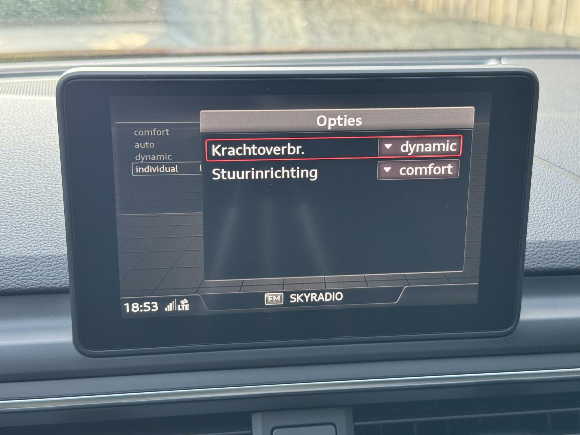 Audi A5 Sportback 1.4 TFSI S-line Automaat | Navigatiesysteem | Climate control | Cruise control | LED verlichting | Sportonderstel | Buitenspiegels elektrisch inklapbaar | 19 inch lichtmetalen velgen | Parkeersensoren voor en achter 45947259-22.jpg | Timcars.nl