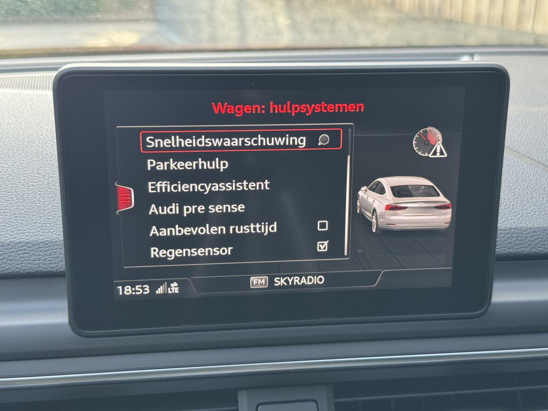 Audi A5 Sportback 1.4 TFSI S-line Automaat | Navigatiesysteem | Climate control | Cruise control | LED verlichting | Sportonderstel | Buitenspiegels elektrisch inklapbaar | 19 inch lichtmetalen velgen | Parkeersensoren voor en achter 45947259-24.jpg | Timcars.nl