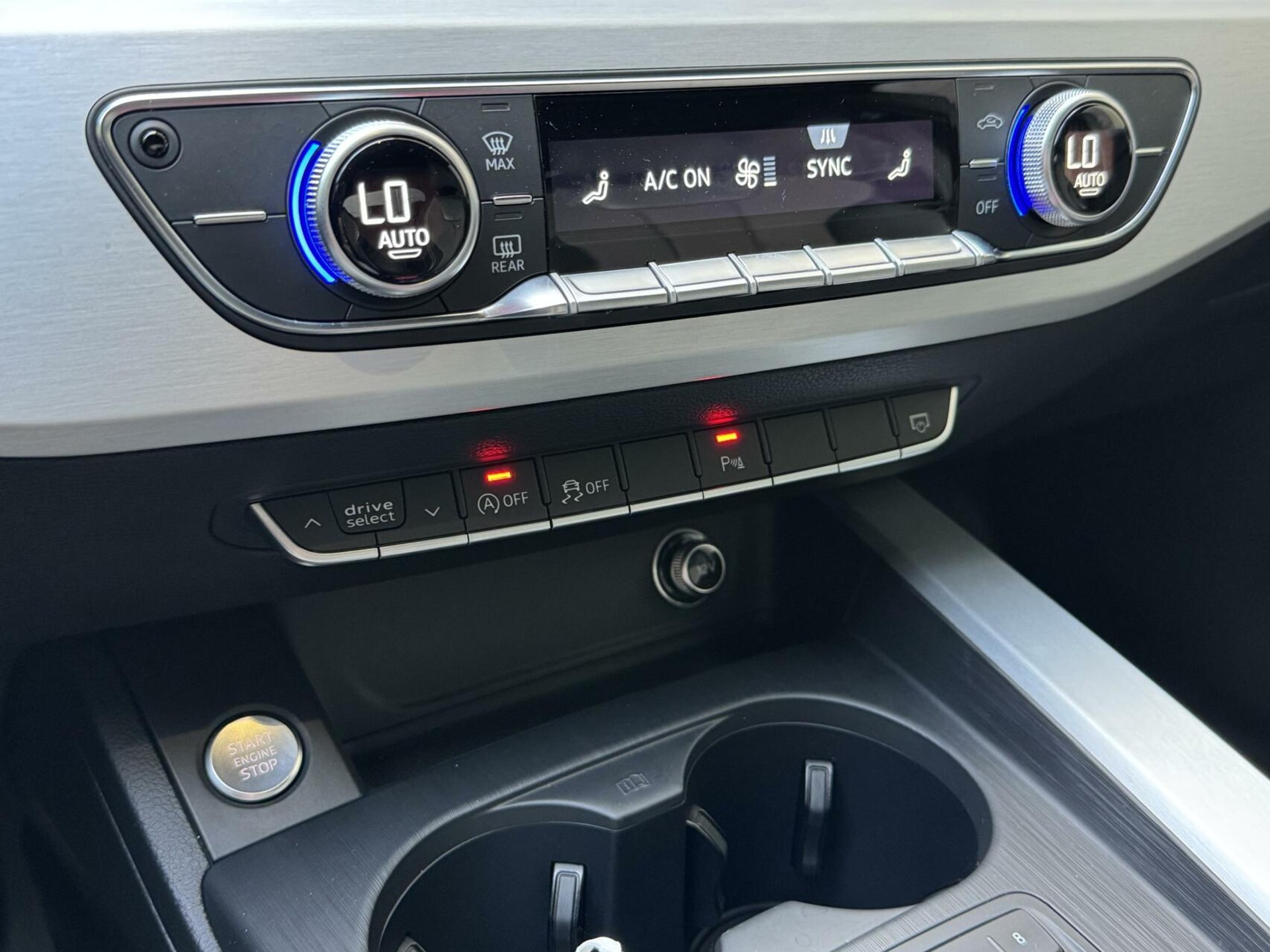 Audi A5 Sportback 1.4 TFSI S-line Automaat | Navigatiesysteem | Climate control | Cruise control | LED verlichting | Sportonderstel | Buitenspiegels elektrisch inklapbaar | 19 inch lichtmetalen velgen | Parkeersensoren voor en achter 45947259-28.jpg | Timcars.nl