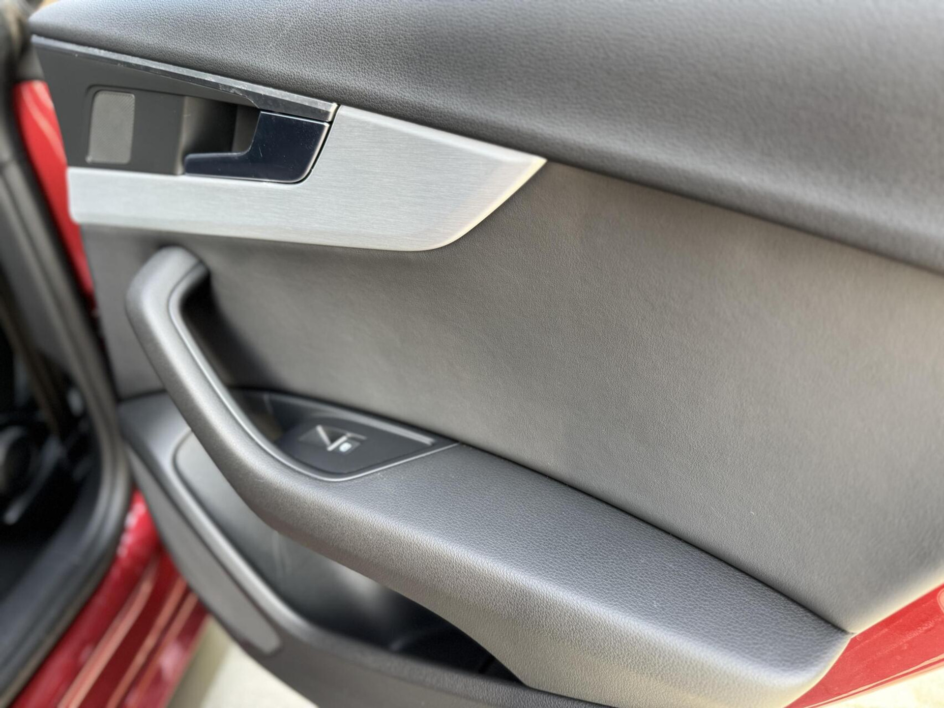 Audi A5 Sportback 1.4 TFSI S-line Automaat | Navigatiesysteem | Climate control | Cruise control | LED verlichting | Sportonderstel | Buitenspiegels elektrisch inklapbaar | 19 inch lichtmetalen velgen | Parkeersensoren voor en achter 45947259-45.jpg | Timcars.nl