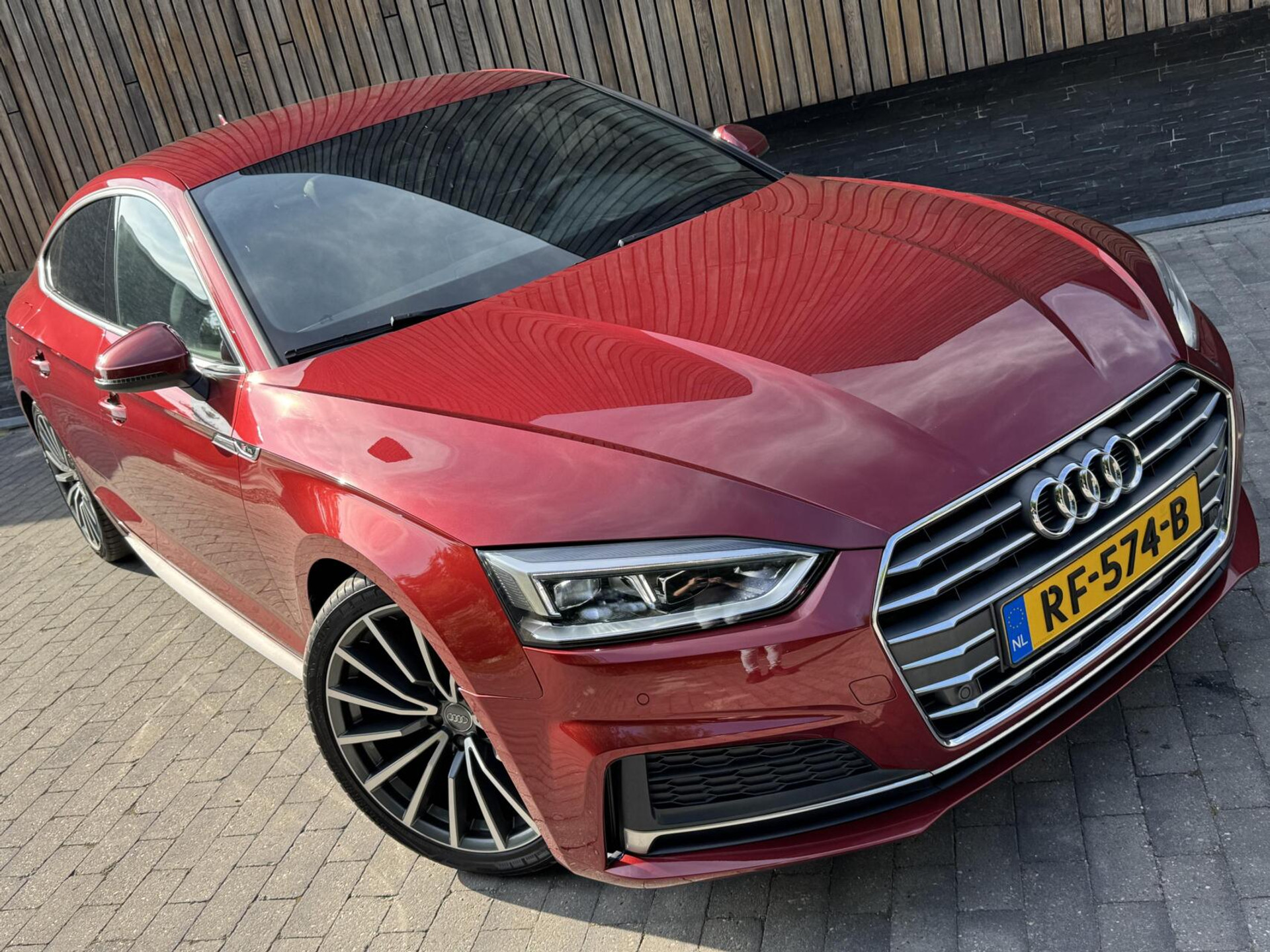 Audi A5 Sportback 1.4 TFSI S-line Automaat | Navigatiesysteem | Climate control | Cruise control | LED verlichting | Sportonderstel | Buitenspiegels elektrisch inklapbaar | 19 inch lichtmetalen velgen | Parkeersensoren voor en achter 45947259-53.jpg | Timcars.nl