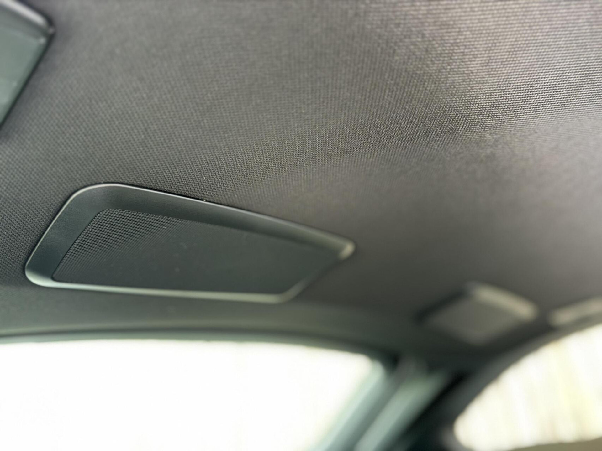 BMW 3 Serie Touring 325d M-pakket M-sport Automaat | Panoramadak | Stoelverwarming | Leer | Sportstoelen | Xenon verlichting | Cruise control | Harman Kardon audio | Parkeersensoren voor en achter | Achteruitrijcamera 46544567-55.jpg | Timcars.nl