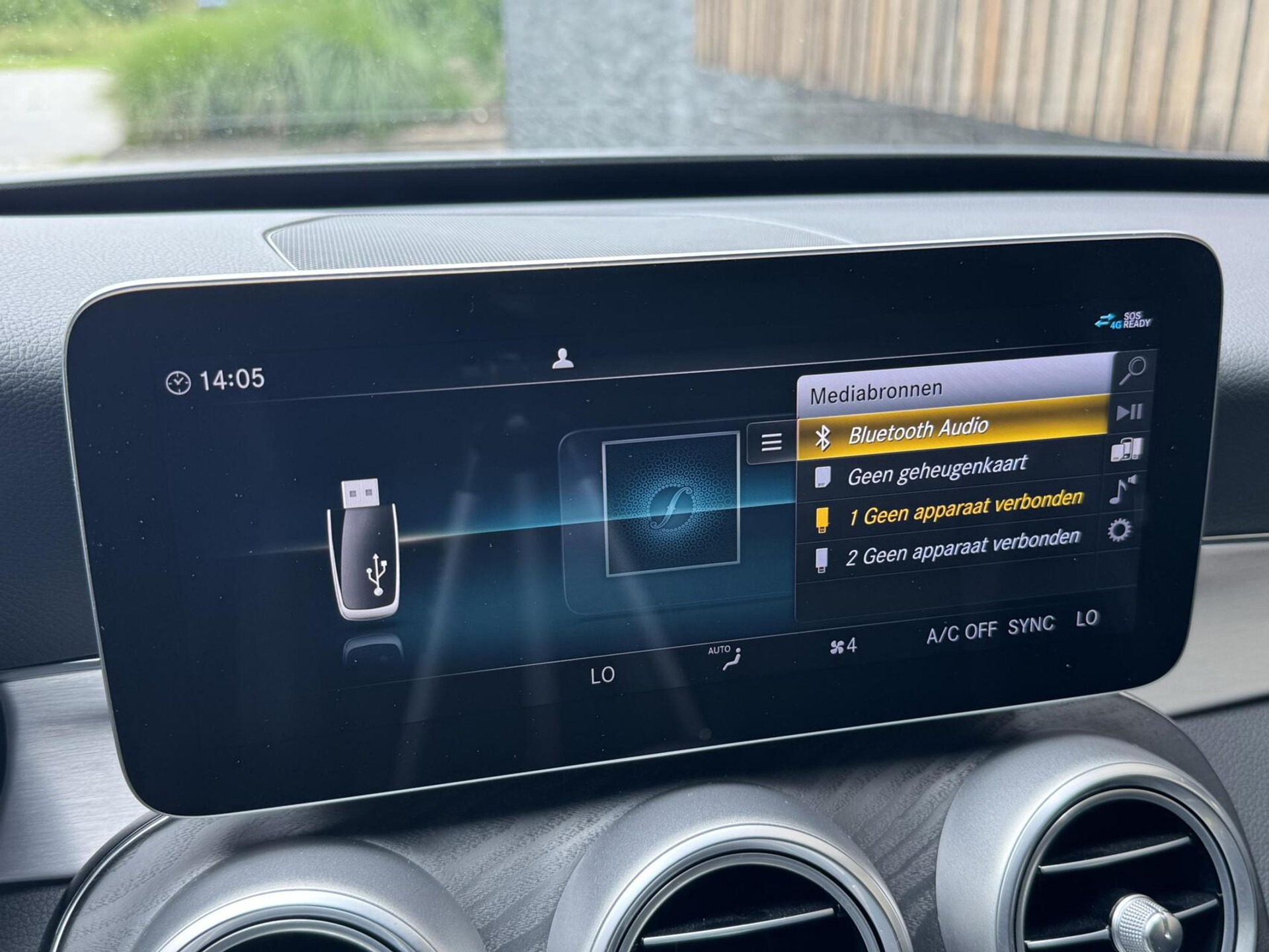 Mercedes-Benz C-Klasse Estate 180 AMG Automaat | Night Pakket | Trekhaak afneembaar | Stoelverwarming | Achteruitrijcamera | LED verlichting | Apple CarPlay | Metallic Lak | Virtual cockpit | Parkeersensoren voor en achter 46633385-19.jpg | Timcars.nl
