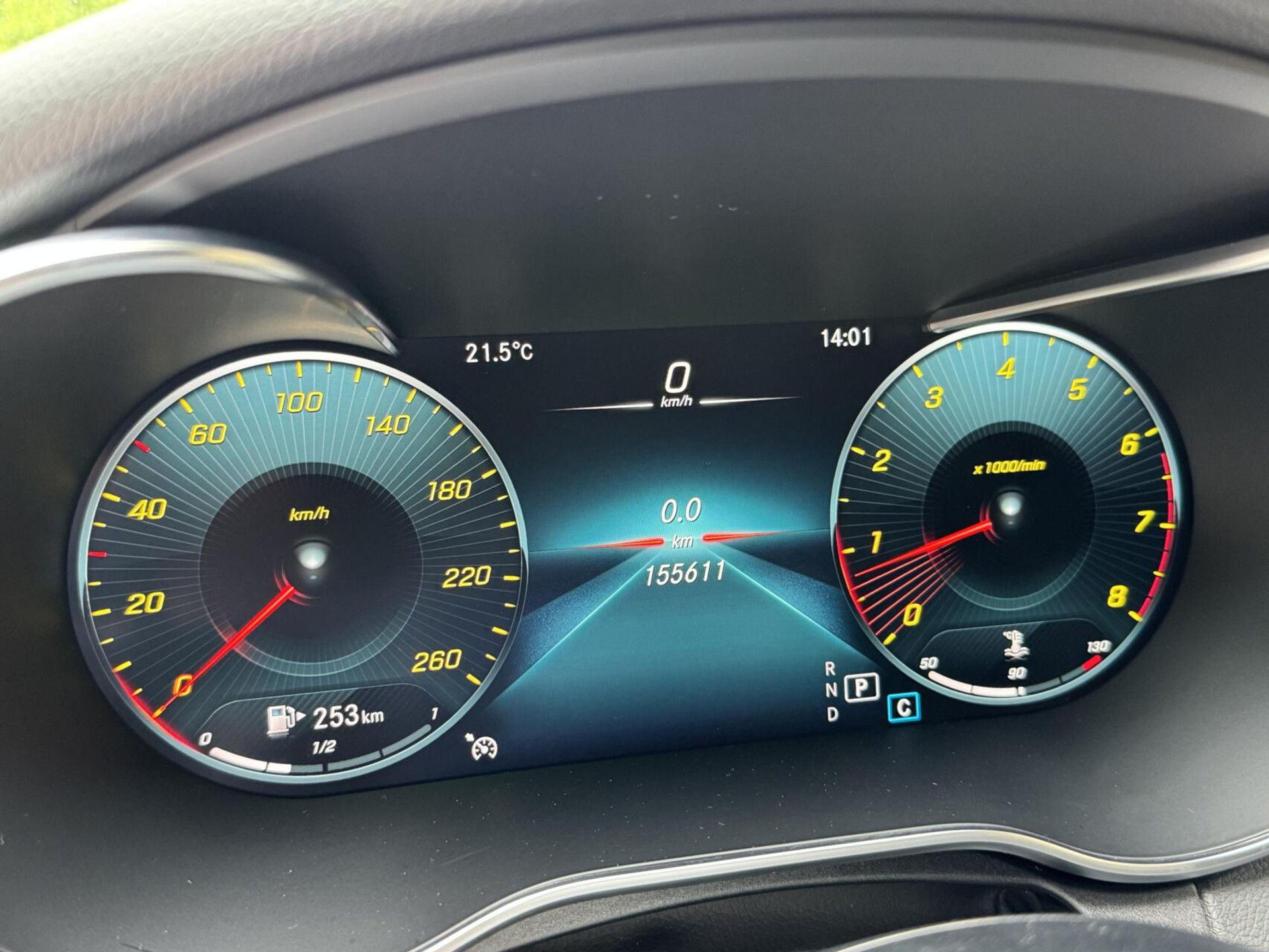 Mercedes-Benz C-Klasse Estate 180 AMG Automaat | Night Pakket | Trekhaak afneembaar | Stoelverwarming | Achteruitrijcamera | LED verlichting | Apple CarPlay | Metallic Lak | Virtual cockpit | Parkeersensoren voor en achter 46633385-3.jpg | Timcars.nl