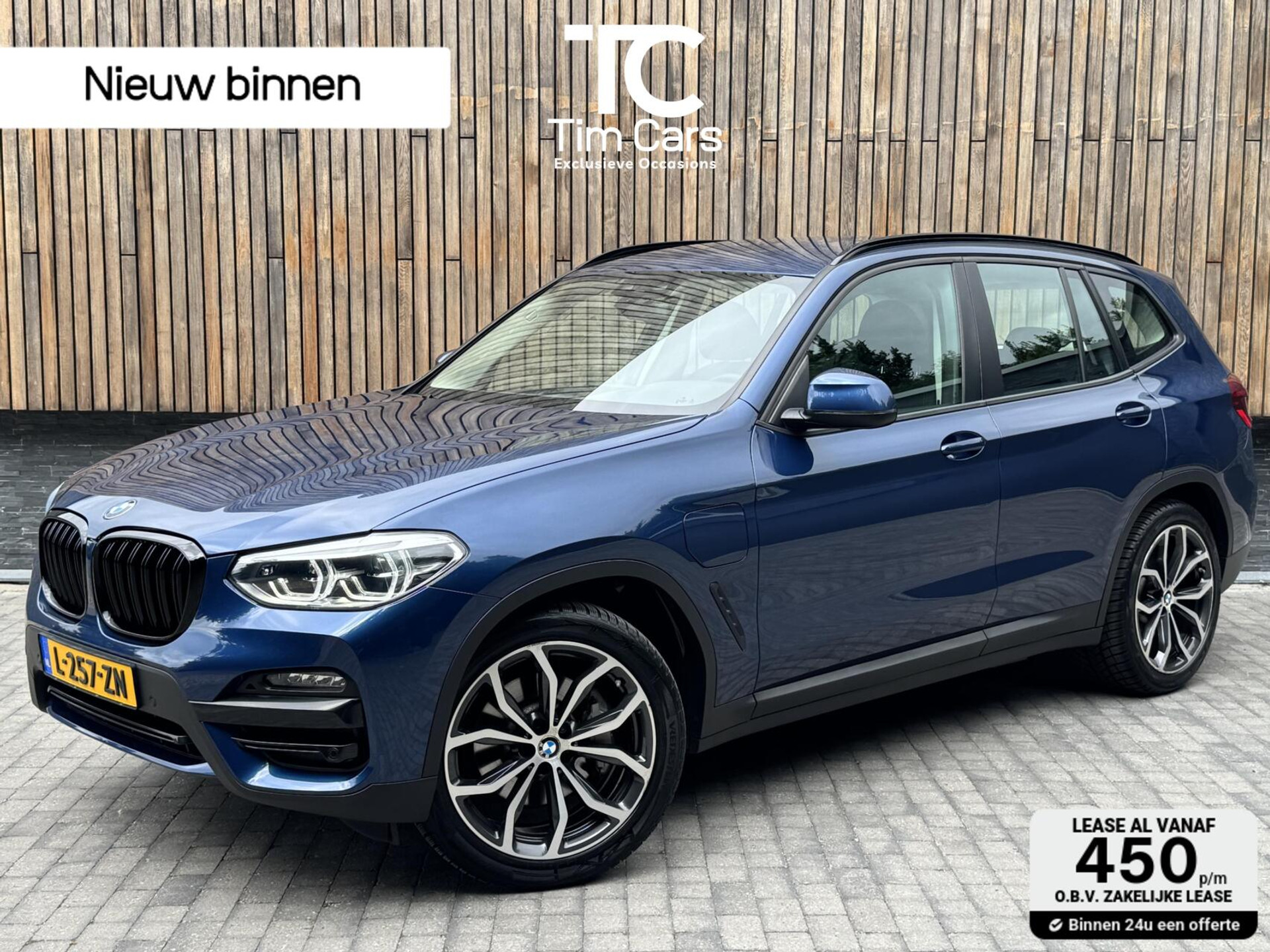 BMW X3 xDrive30e Automaat | Stoelverwarming | Leer | 20 inch lichtmetalen velgen | LED verlichting | Apple CarPlay | Cruise control | C 46635833-0.jpg | Timcars.nl