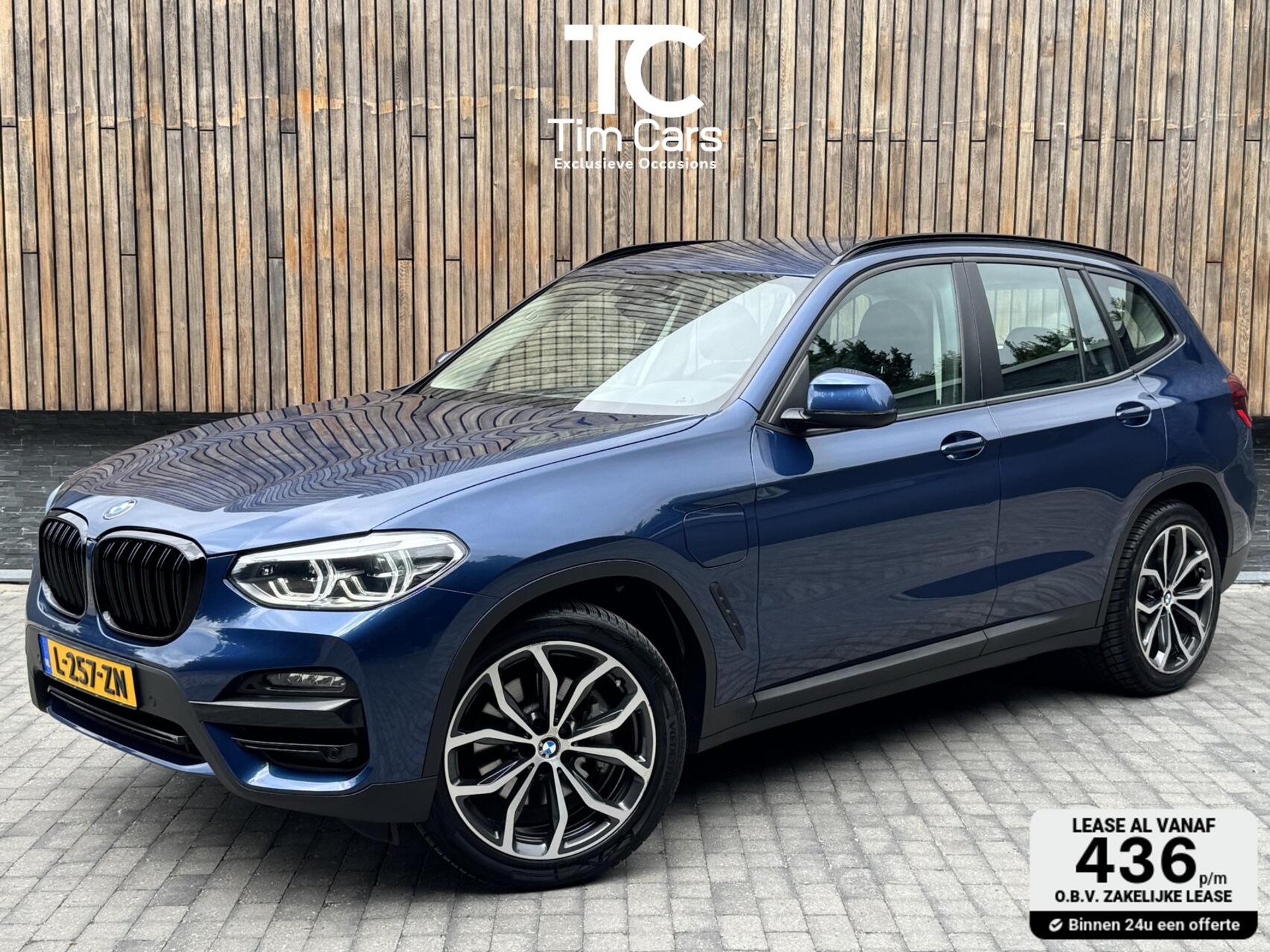 BMW X3 xDrive30e Automaat | Stoelverwarming | Leer | 20 inch lichtmetalen velgen | LED verlichting | Apple CarPlay | Cruise control | Climate control | Metallic lak | Parkeersensoren voor en achter 46635833-0.jpg | Timcars.nl