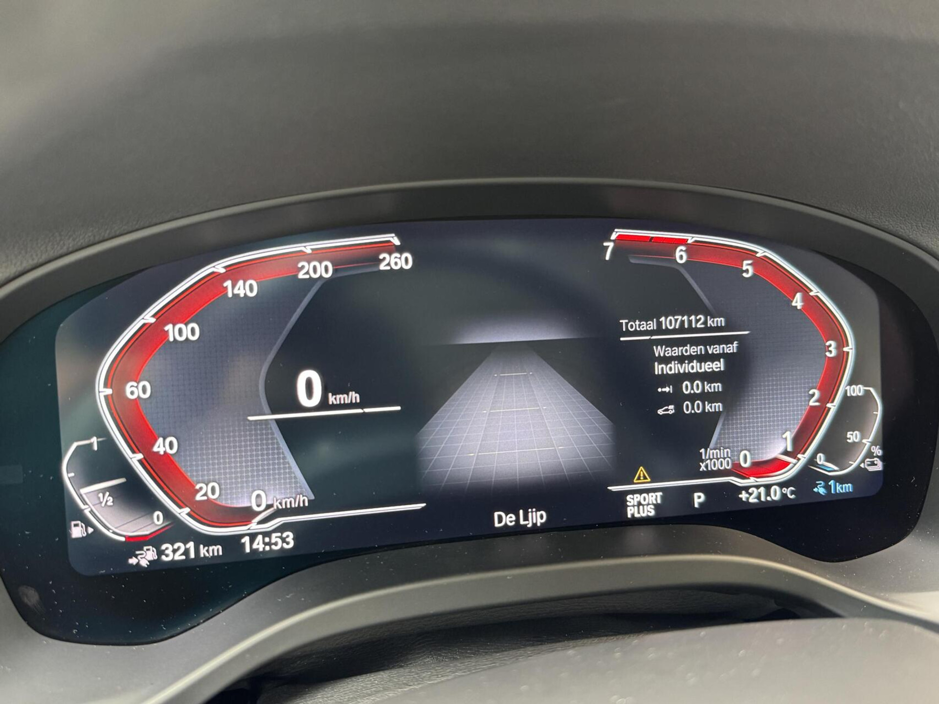 BMW X3 xDrive30e Automaat | Stoelverwarming | Leer | 20 inch lichtmetalen velgen | LED verlichting | Apple CarPlay | Cruise control | Climate control | Metallic lak | Parkeersensoren voor en achter 46635833-4.jpg | Timcars.nl