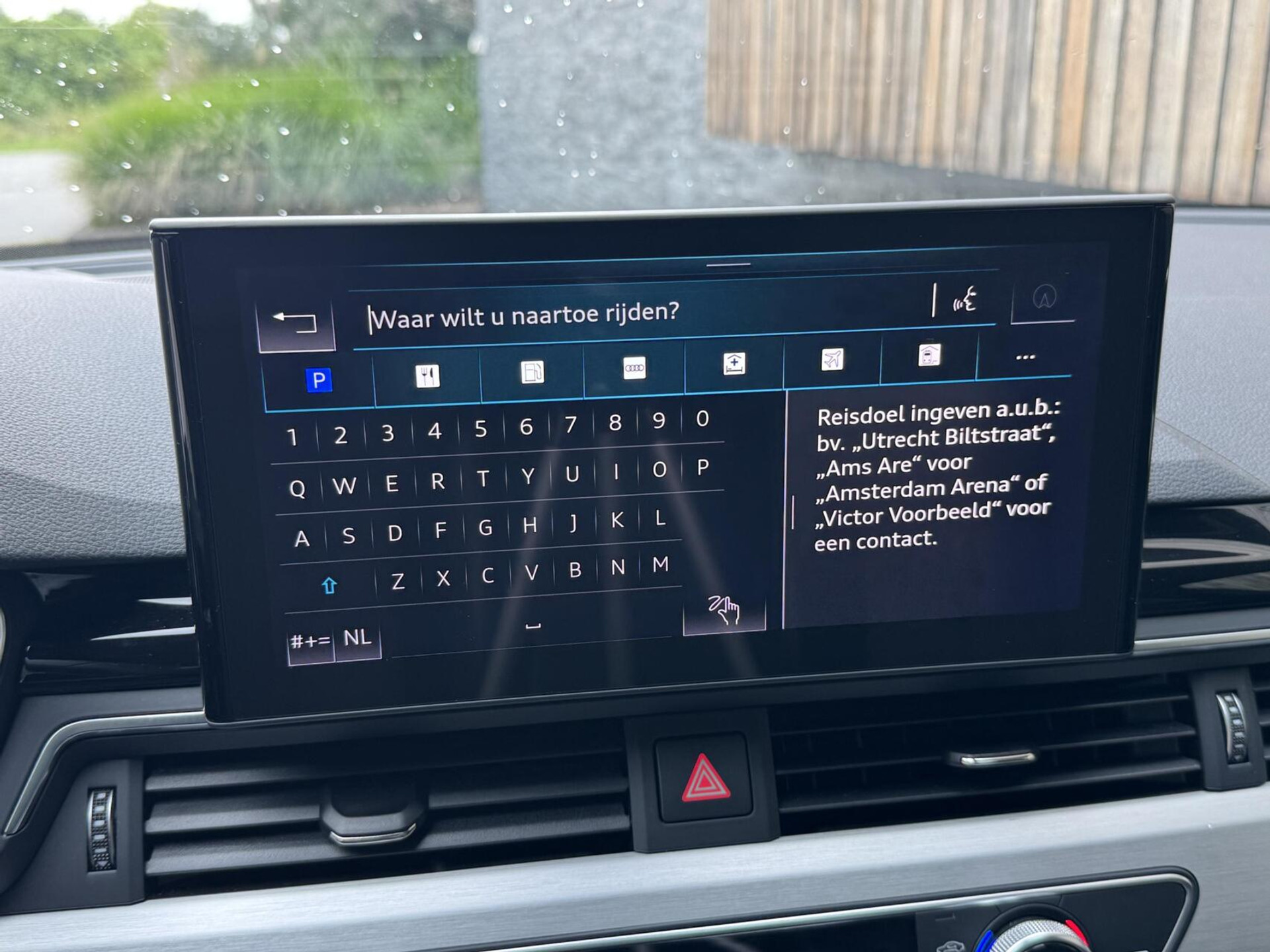 Audi A4 Avant 35 TFSI S-line Automaat | Panoramadak | Adaptieve cruise control | Grootlicht assistentie| Afgevlakt stuurwiel | Climate control | Getint glas | Zwart optiek | Parkeersensoren voor en achter 46807386-12.jpg | Timcars.nl