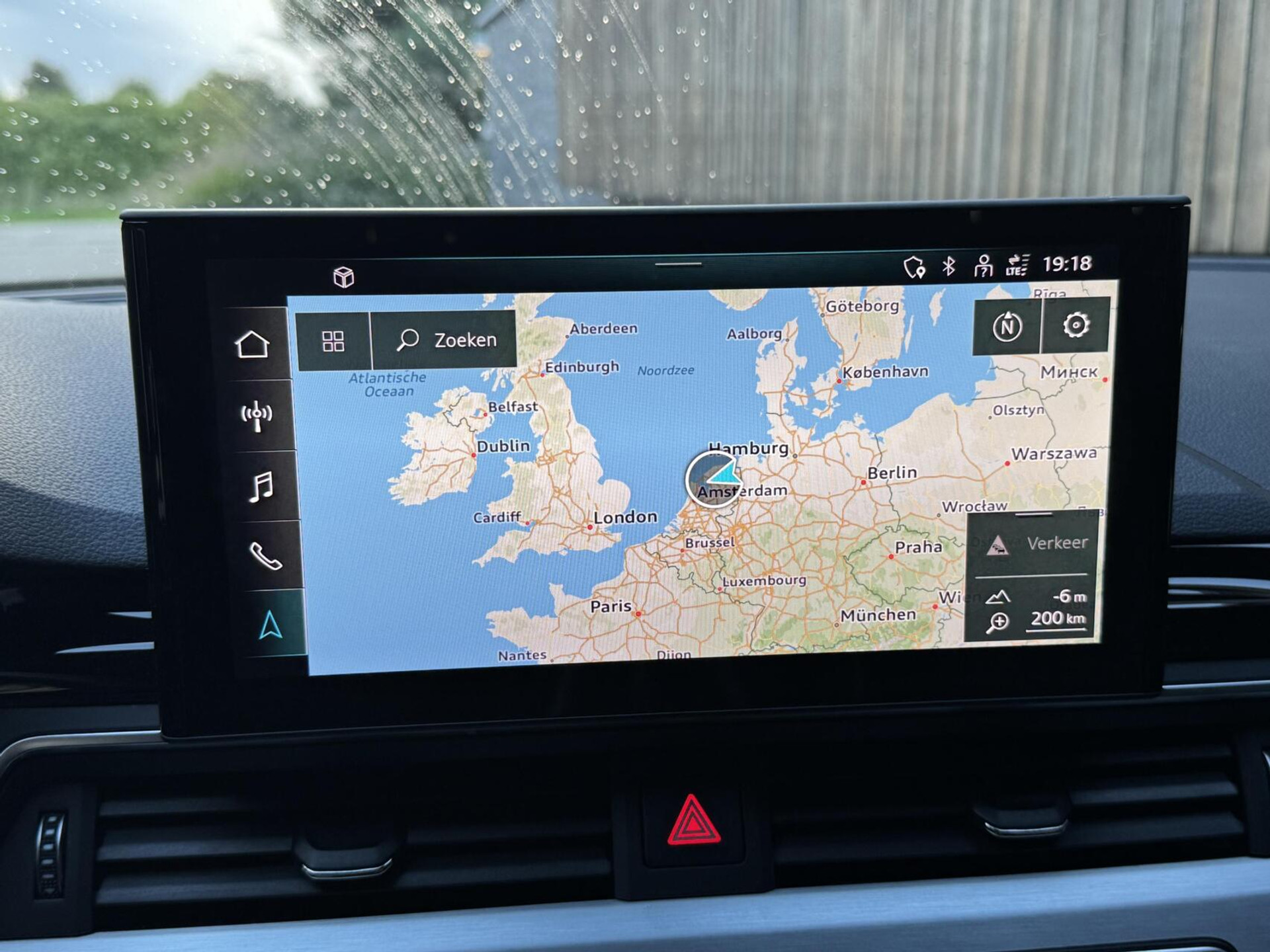 Audi A4 Avant 35 TFSI S-line Automaat | Quantumgrijs | LED | Getint glas | Afgevlakt stuurwiel | Navigatiesysteem | Apple CarPlay | Climate control | Cruise control | Parkeersensoren achter 47383857-12.jpg | Timcars.nl