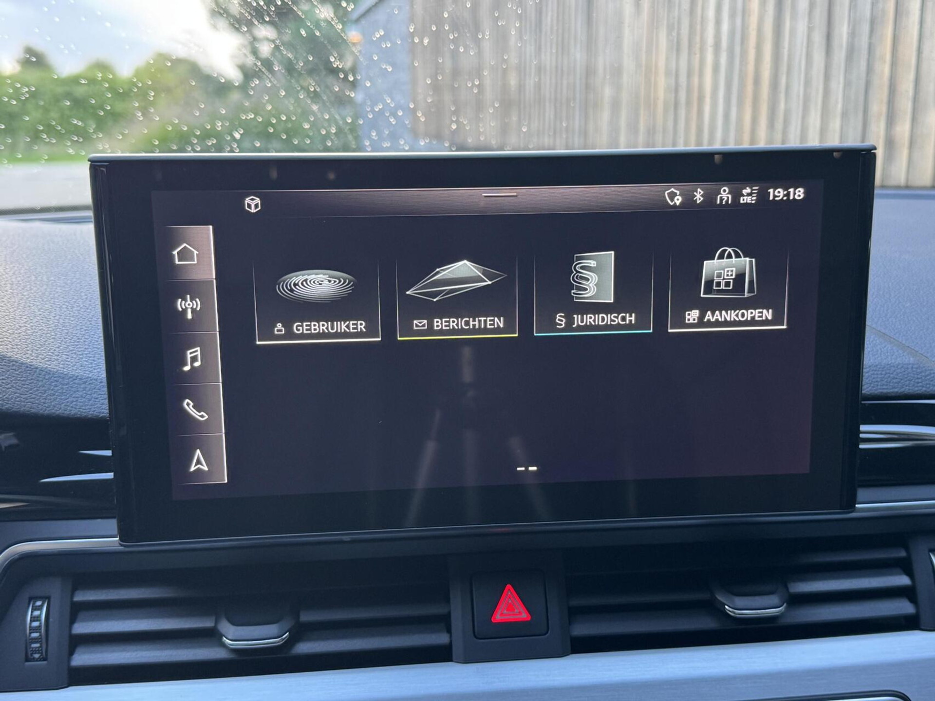 Audi A4 Avant 35 TFSI S-line Automaat | Quantumgrijs | LED | Getint glas | Afgevlakt stuurwiel | Navigatiesysteem | Apple CarPlay | Climate control | Cruise control | Parkeersensoren achter 47383857-21.jpg | Timcars.nl