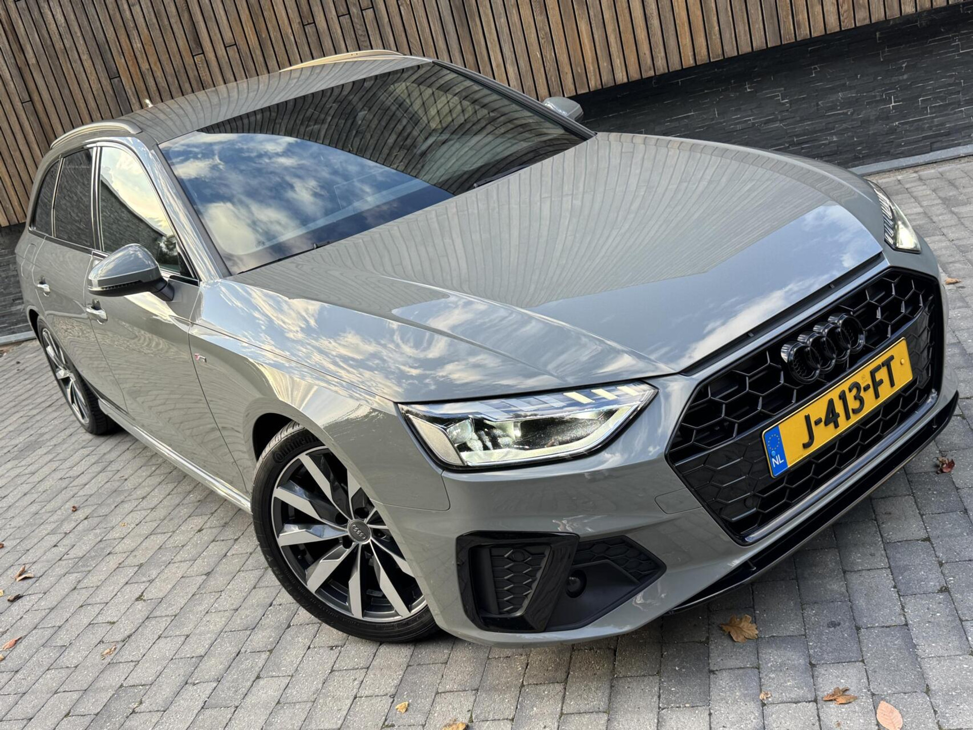 Audi A4 Avant 35 TFSI S-line Automaat | Quantumgrijs | LED | Getint glas | Afgevlakt stuurwiel | Navigatiesysteem | Apple CarPlay | Climate control | Cruise control | Parkeersensoren achter 47383857-56.jpg | Timcars.nl