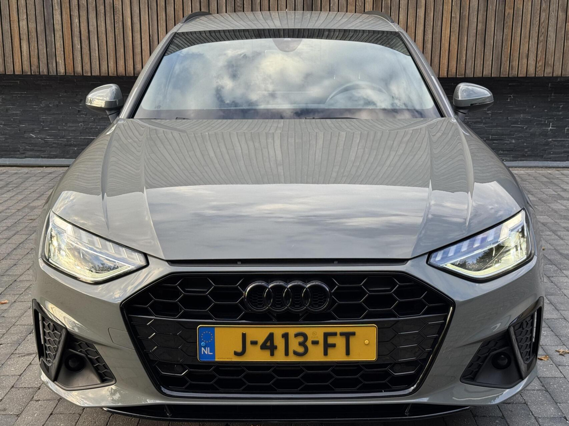 Audi A4 Avant 35 TFSI S-line Automaat | Quantumgrijs | LED | Getint glas | Afgevlakt stuurwiel | Navigatiesysteem | Apple CarPlay | Climate control | Cruise control | Parkeersensoren achter 47383857-61.jpg | Timcars.nl