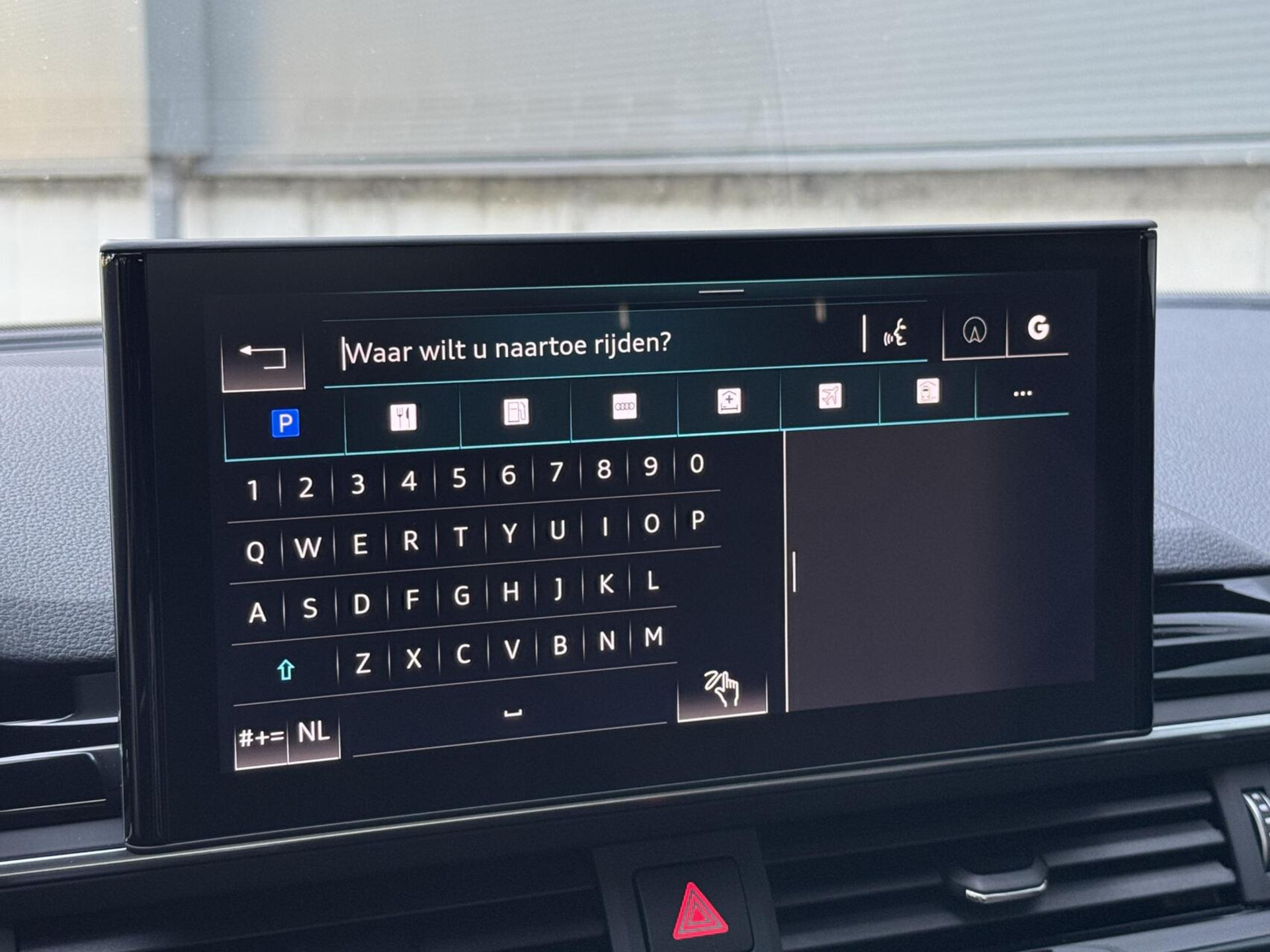 Audi A4 Avant 35 TFSI S edition Competition Automaat | Zwart optiek | Stoelverwarming | Google Navigatie | Apple CarPlay | Getint glas | LED verlichting | Getint glas | Parkeersensoren voor en achter 47519732-12.jpg | Timcars.nl