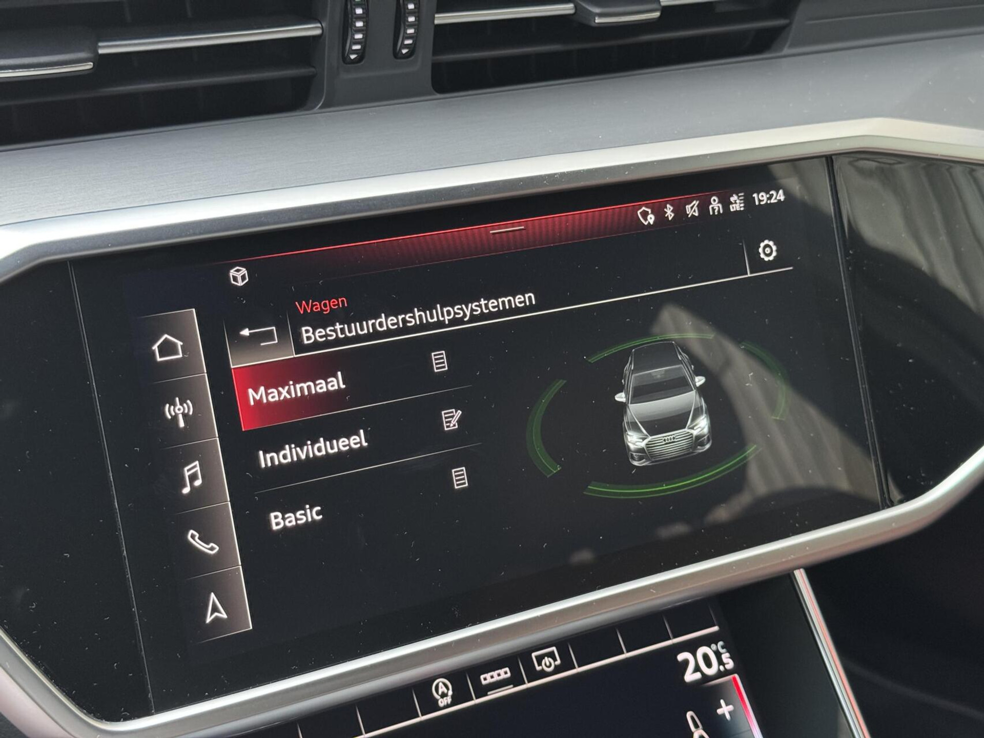 Audi A6 Avant 40 TFSI S edition Automaat | Cognac leren bekleding | LED Matrix verlichting | Stoelverwarming | Sfeerverlichting | Zonneschermen zijruiten achter | Digitale cockpit | Achteruitrijcamera | Parkeersensoren voor en achter 47519735-33.jpg | Timcars.nl