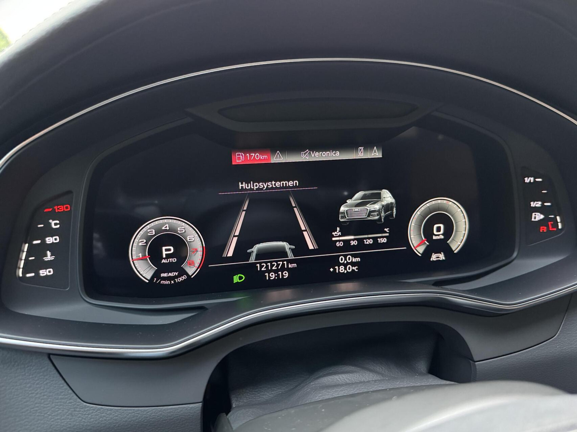 Audi A6 Avant 40 TFSI S edition Automaat | Cognac leren bekleding | LED Matrix verlichting | Stoelverwarming | Sfeerverlichting | Zonneschermen zijruiten achter | Digitale cockpit | Achteruitrijcamera | Parkeersensoren voor en achter 47519735-5.jpg | Timcars.nl