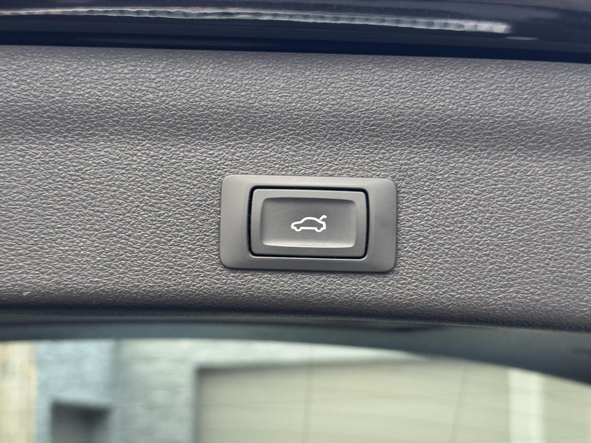 Audi A6 Avant 40 TFSI S edition Automaat | Cognac leren bekleding | LED Matrix verlichting | Stoelverwarming | Sfeerverlichting | Zonneschermen zijruiten achter | Digitale cockpit | Achteruitrijcamera | Parkeersensoren voor en achter 47519735-53.jpg | Timcars.nl