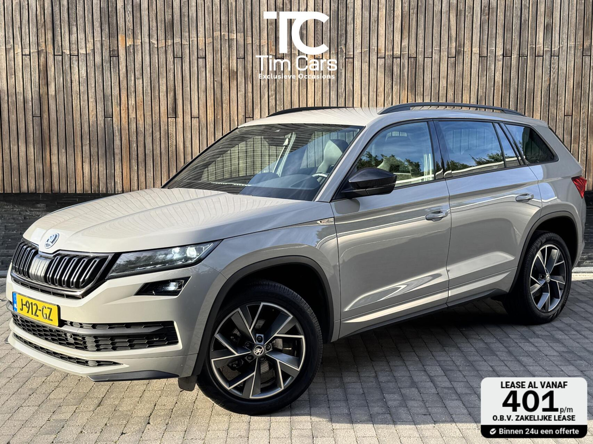 Škoda Kodiaq 1.5 TSI Sportline Automaat | Trekhaak uitklapbaar | Voorstoelen verwarmd | Cruise control adaptief | Rijstrooksensor | Grootlichtassistent | LED verlichting | Achteruitrijcamera | Parkeersensoren voor en achter 47900817-0.jpg | Timcars.nl