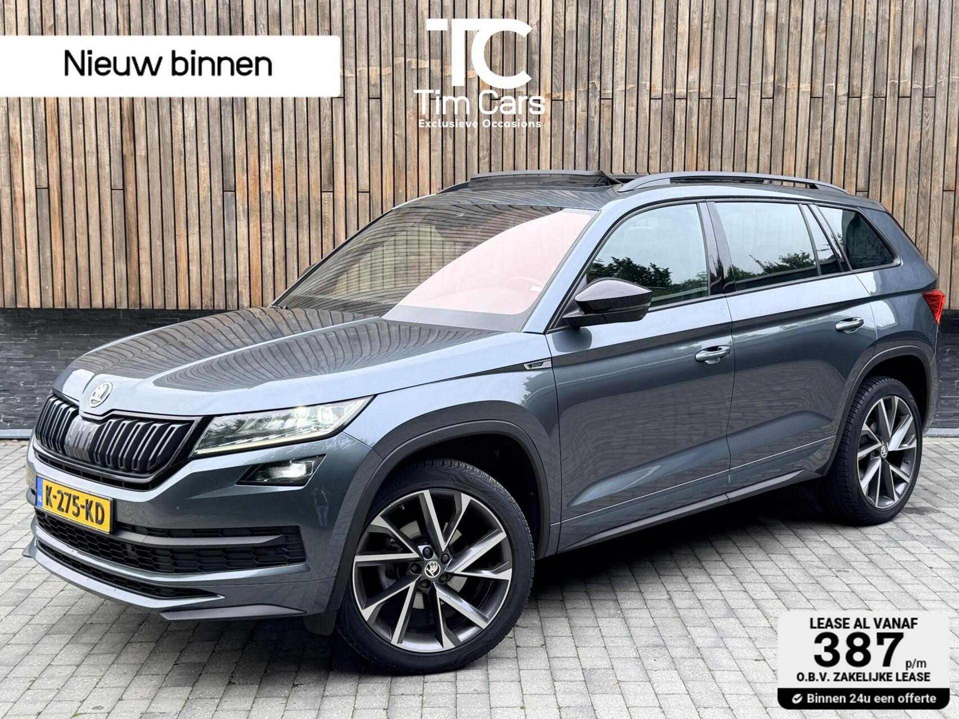 Škoda Kodiaq 1.5 TSI Sportline Automaat | Panoramadak | Trekhaak uitklapbaar | Navigatiesysteem | Stoelverwarming voor en achter | Stuurverwarming | Getint glas | Cruise control adaptief| Achteruitrijcamera | Parkeersensoren voor en achter 48160858-0.jpg | Timcars.nl