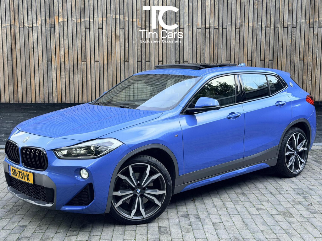 BMW X2 sDrive20i M-sport Automaat | Panoramadak | DAB | LED verlichting | 20 inch | Schakelflippers | Lederen bekleding | Stoelverwarming | Lane assist | Parkeersensoren voor en achter | Achteruitrijcamera 48497876-0.jpg | Timcars.nl