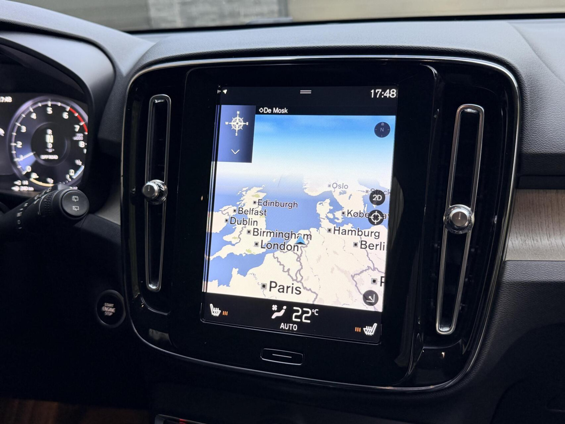 Volvo XC40 1.5 T5 Twin Engine Inscription Automaat | Leren bekleding | LED verlichting | Stoelverwarming | Getint glas | 19 inch lichtmetalen velgen | Apple CarPlay | Climate & cruise control | Parkeersensoren achter 48598809-11.jpg | Timcars.nl