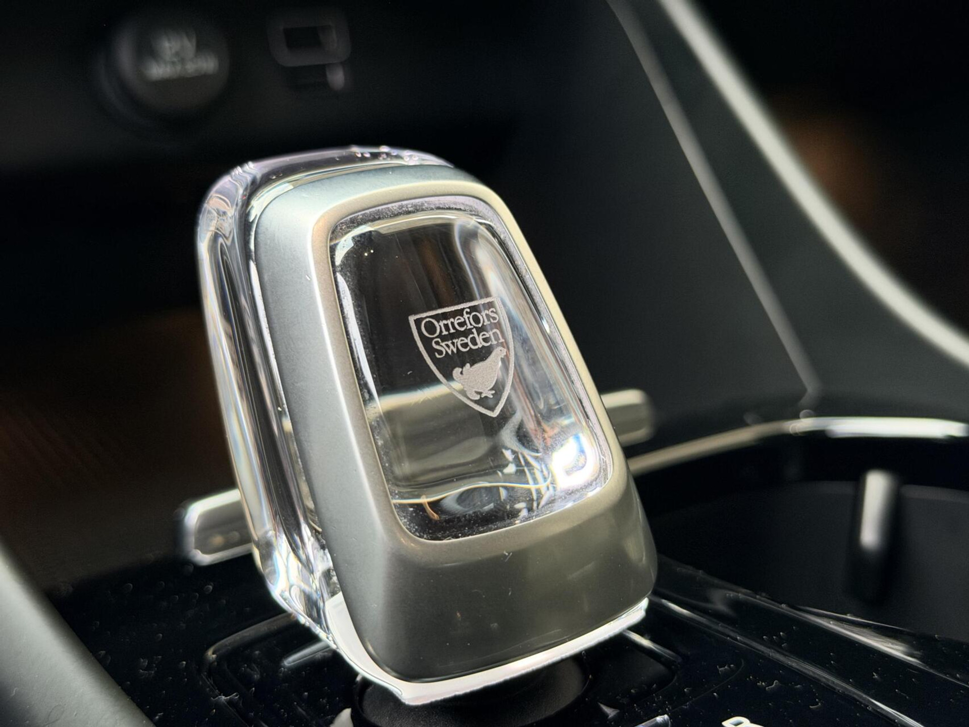 Volvo XC40 1.5 T5 Twin Engine Inscription Automaat | Leren bekleding | LED verlichting | Stoelverwarming | Getint glas | 19 inch lichtmetalen velgen | Apple CarPlay | Climate & cruise control | Parkeersensoren achter 48598809-30.jpg | Timcars.nl